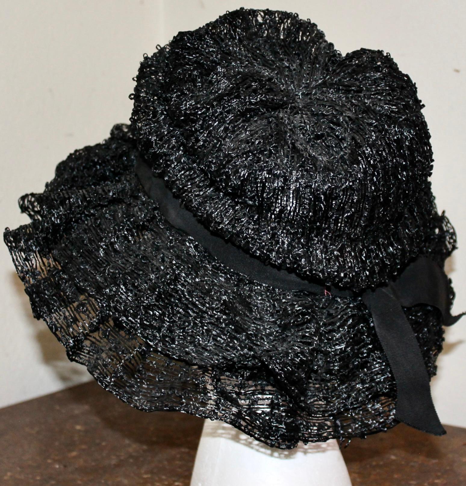 Donna Schiaparelli Cappello Fedora Floppy in rafia nera con fiocco in vendita