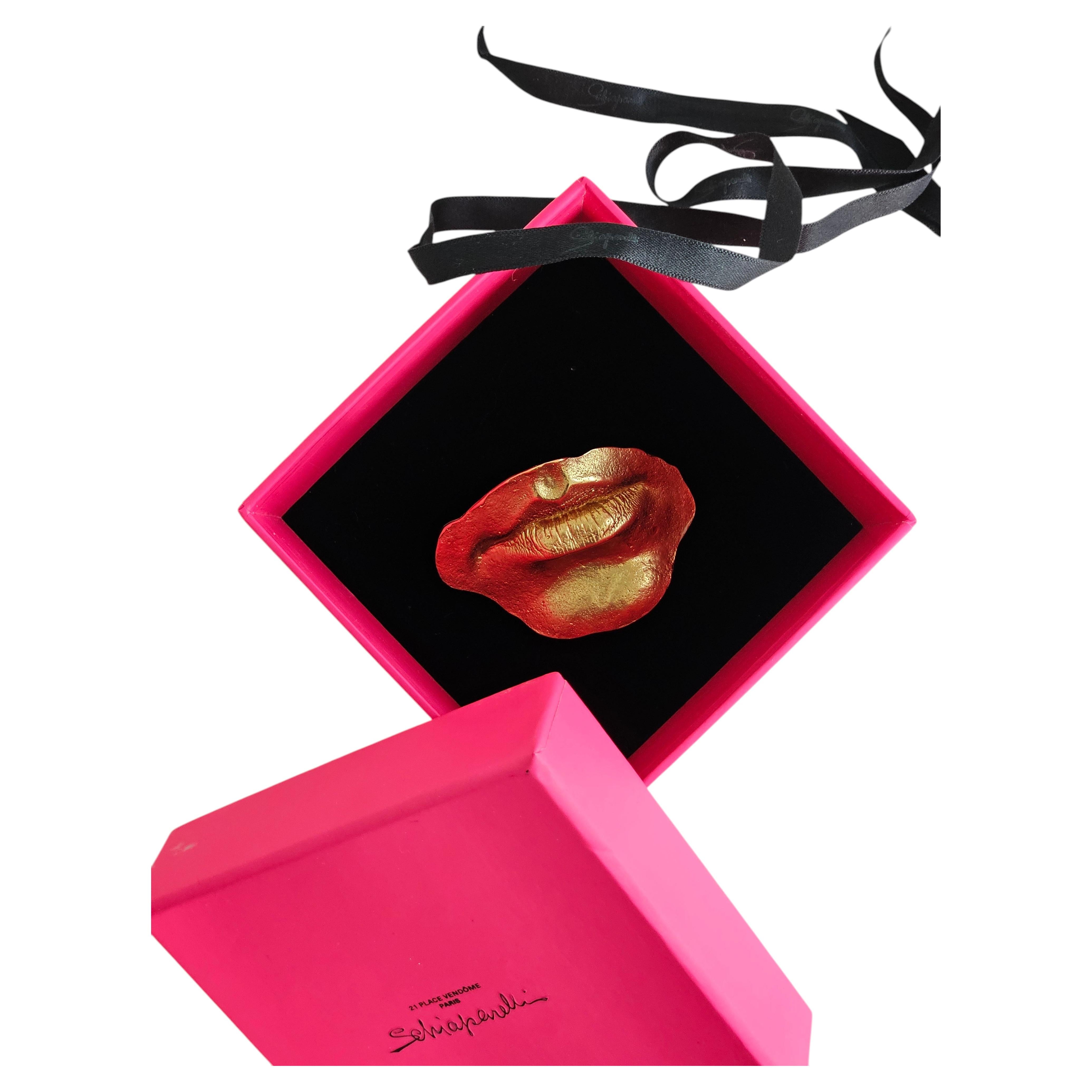 Is Schiaparelli prêt-à-porter?