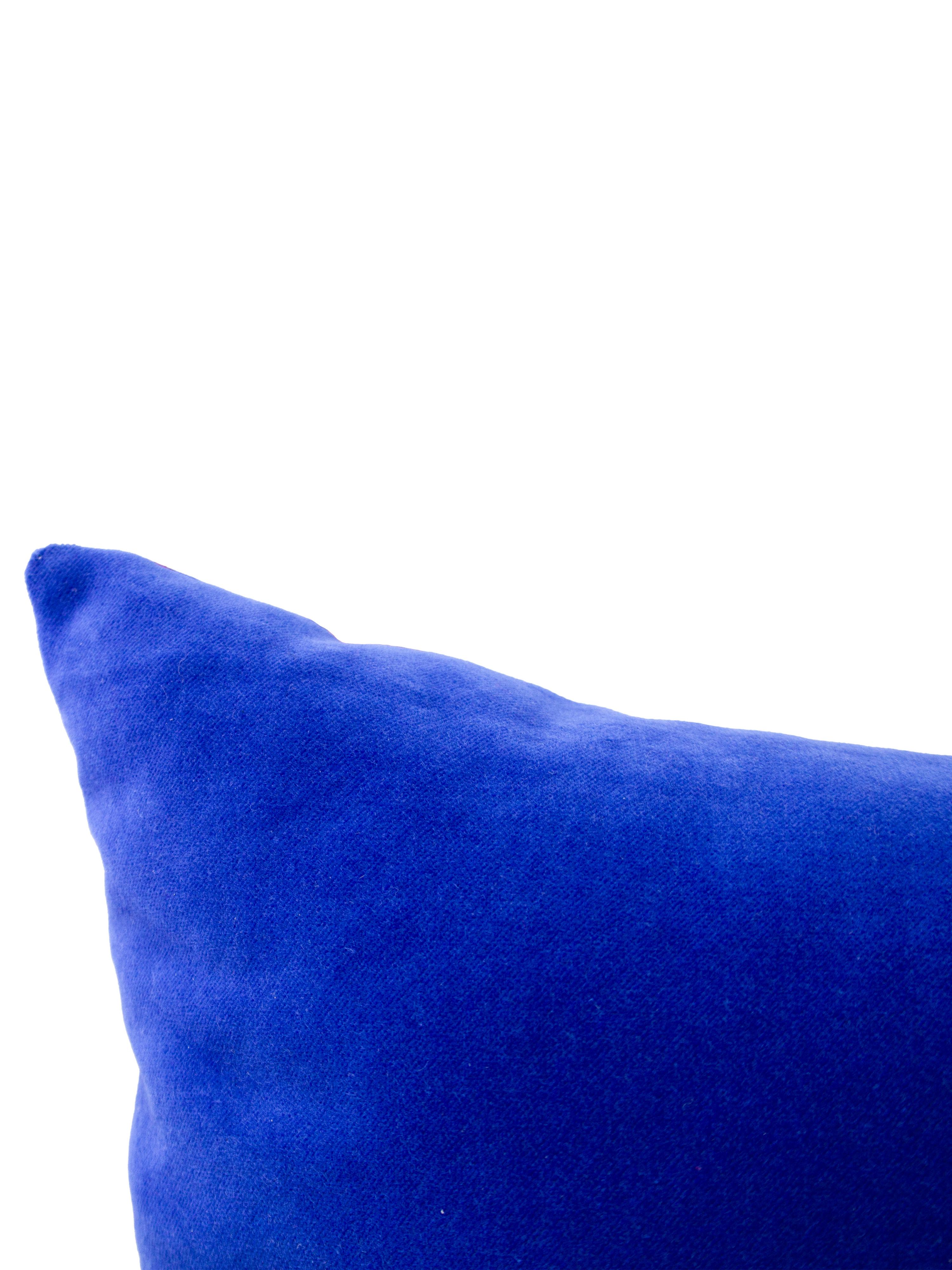 Coussin décoratif Schiaparelli en soie et velours à imprimé géométrique Bon état - En vente à Toronto, Ontario
