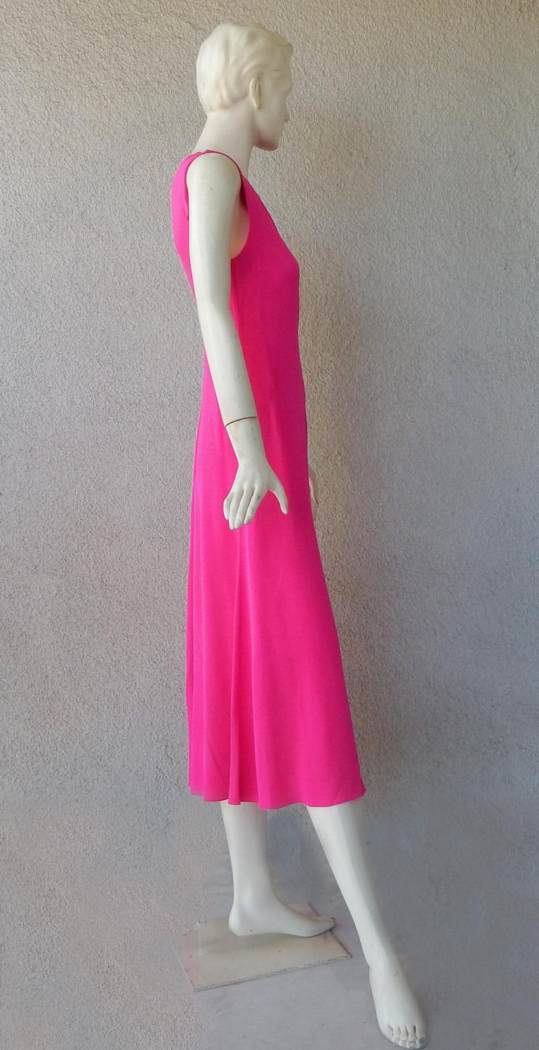 Schiaparelli - Ensemble robe et manteau en soie rose vif Pour femmes en vente