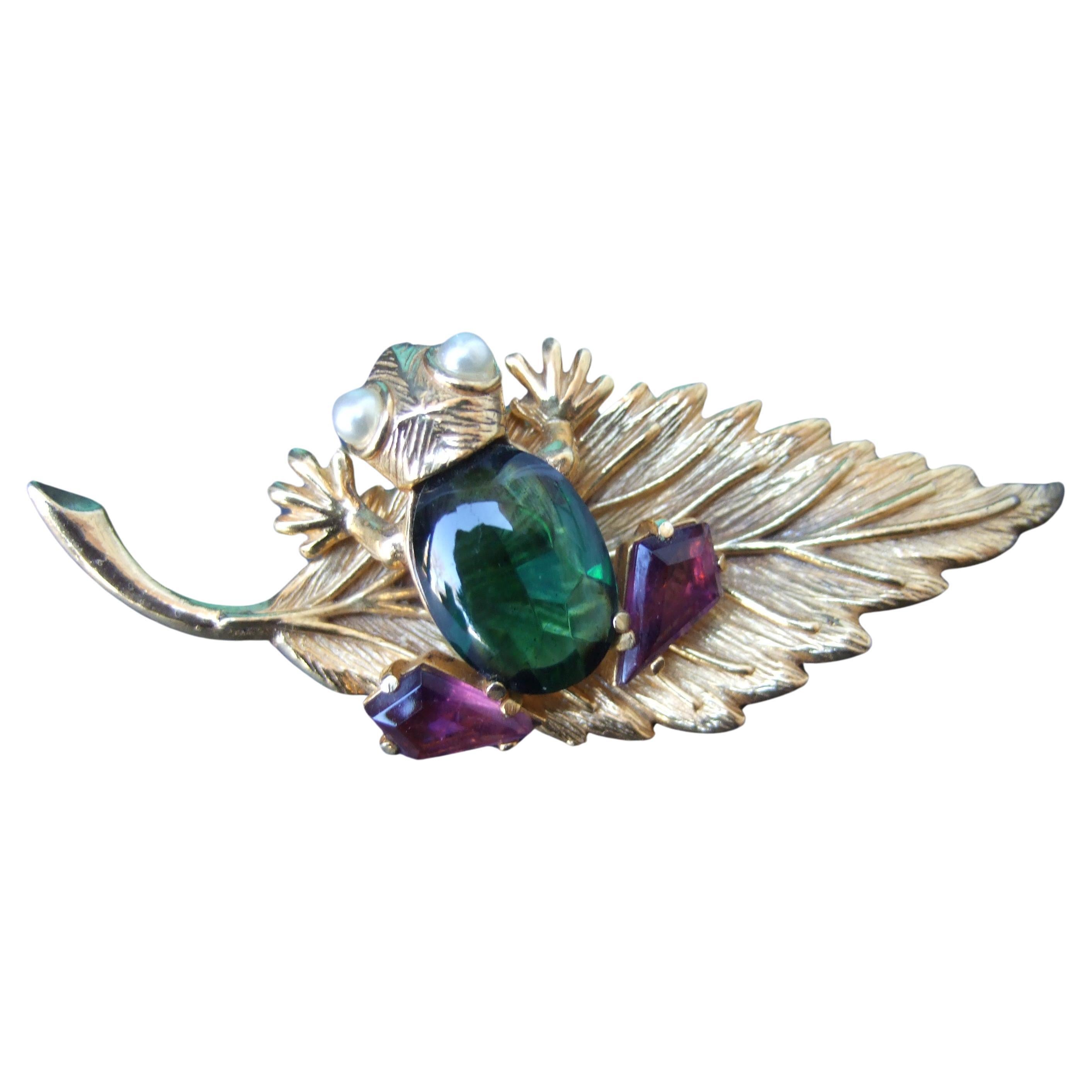 Schiaparelli Rare Charming Jeweled Frog Brooch c 1960 For Sale