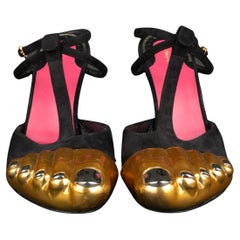 Schiaparelli stilettoes trompe l'oeil 2023