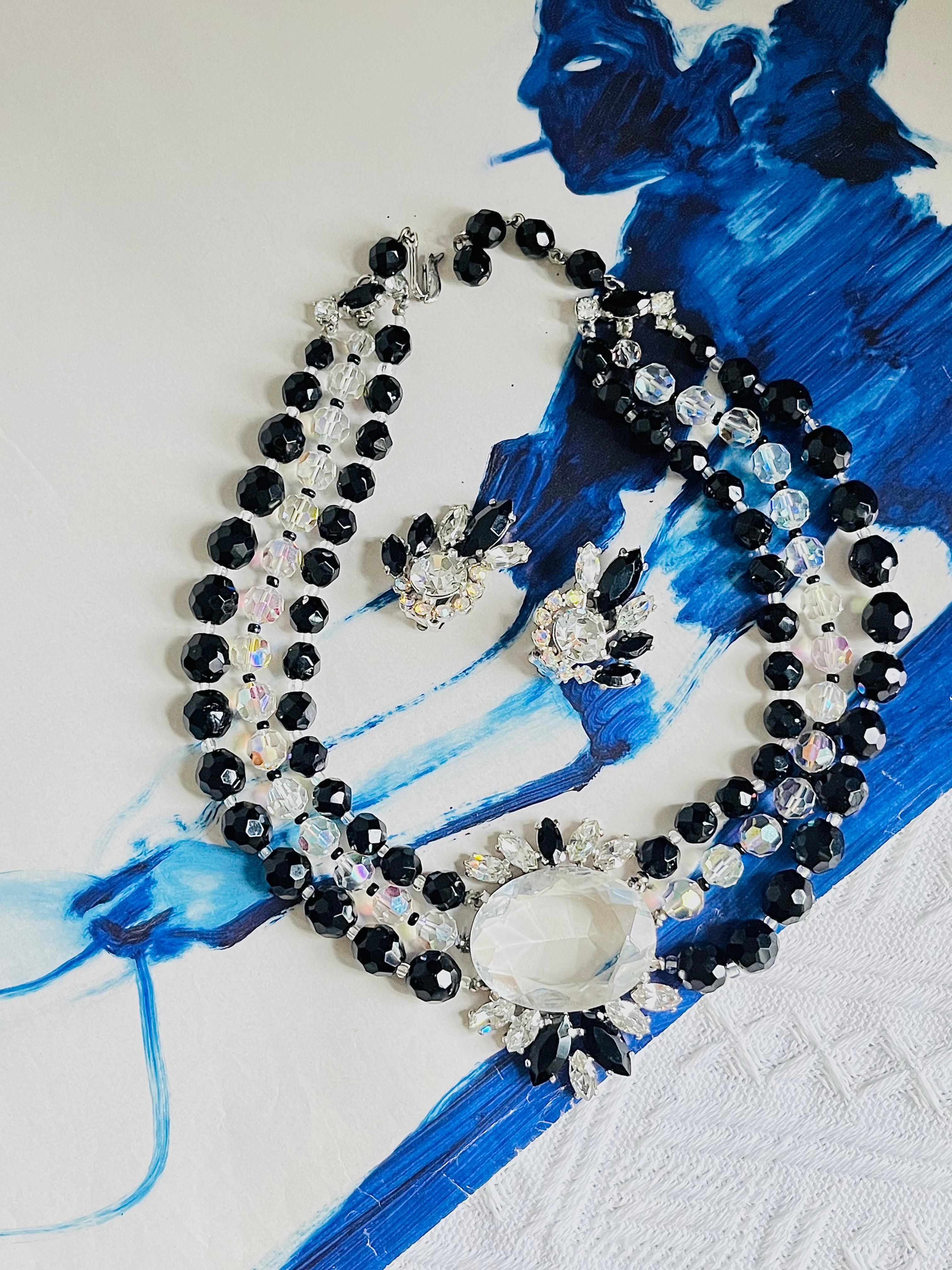 Schiaparelli Vintage 3 Trio Strands Black Beads Clear Crystals Iridescent Set In Good Condition For Sale In Wokingham, England