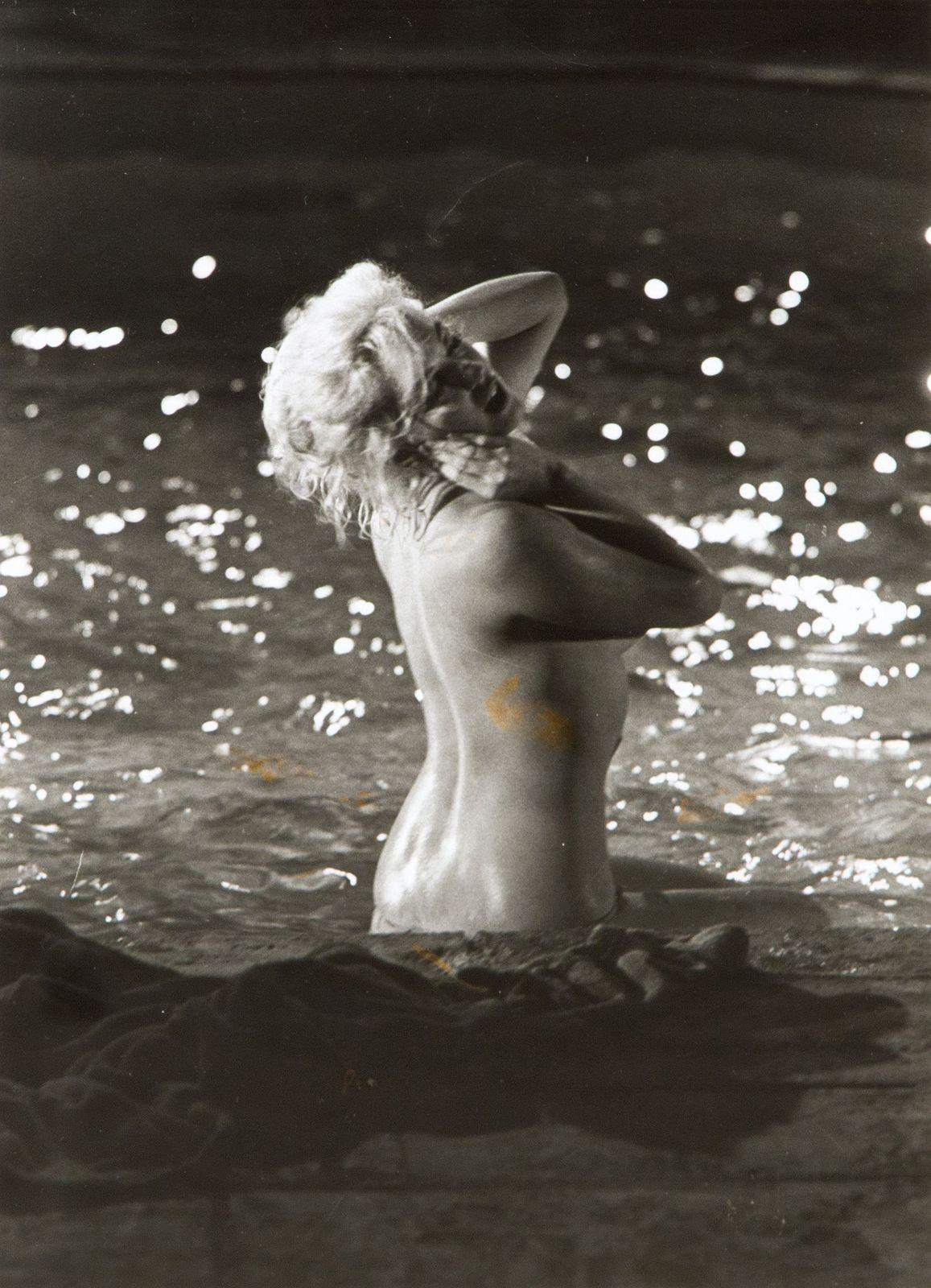 SCHILLER, LAWRENCE Figurative Photograph - Marilyn Monroe