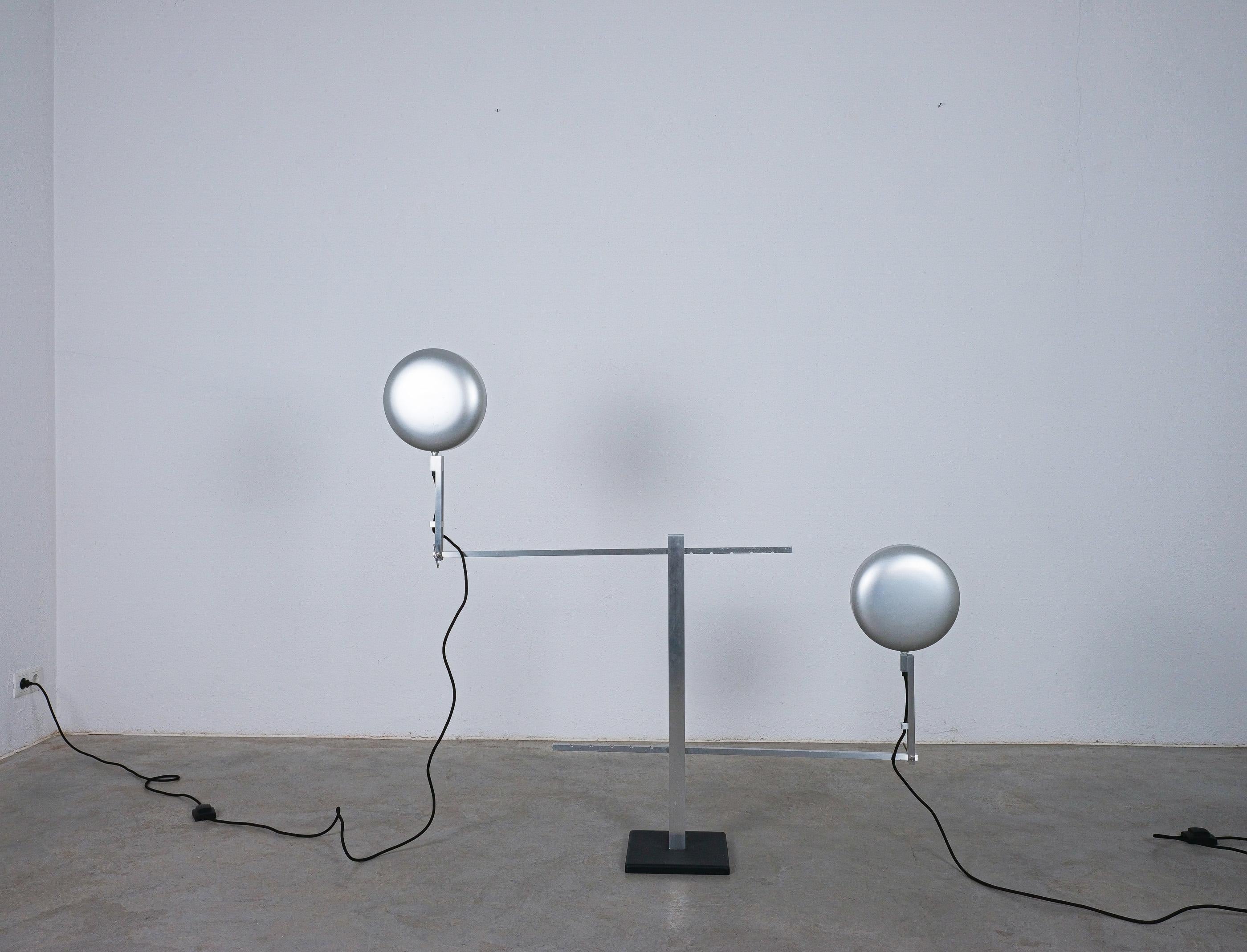 Schliephacke Double Feature Floor Lamp Aluminium for Mewa, circa 1955 en vente 7