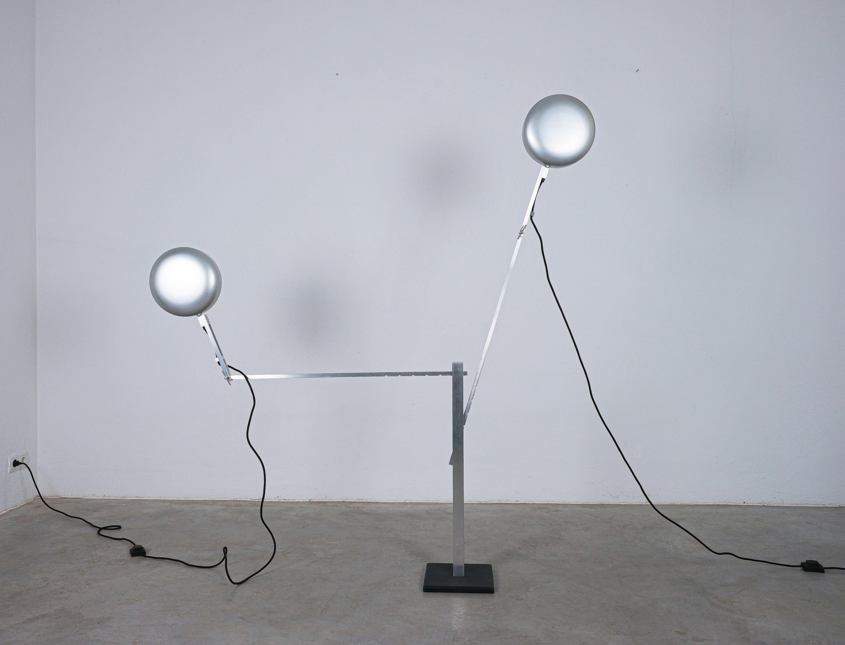 Schliephacke Double Feature Floor Lamp Aluminium for Mewa, circa 1955 en vente 8