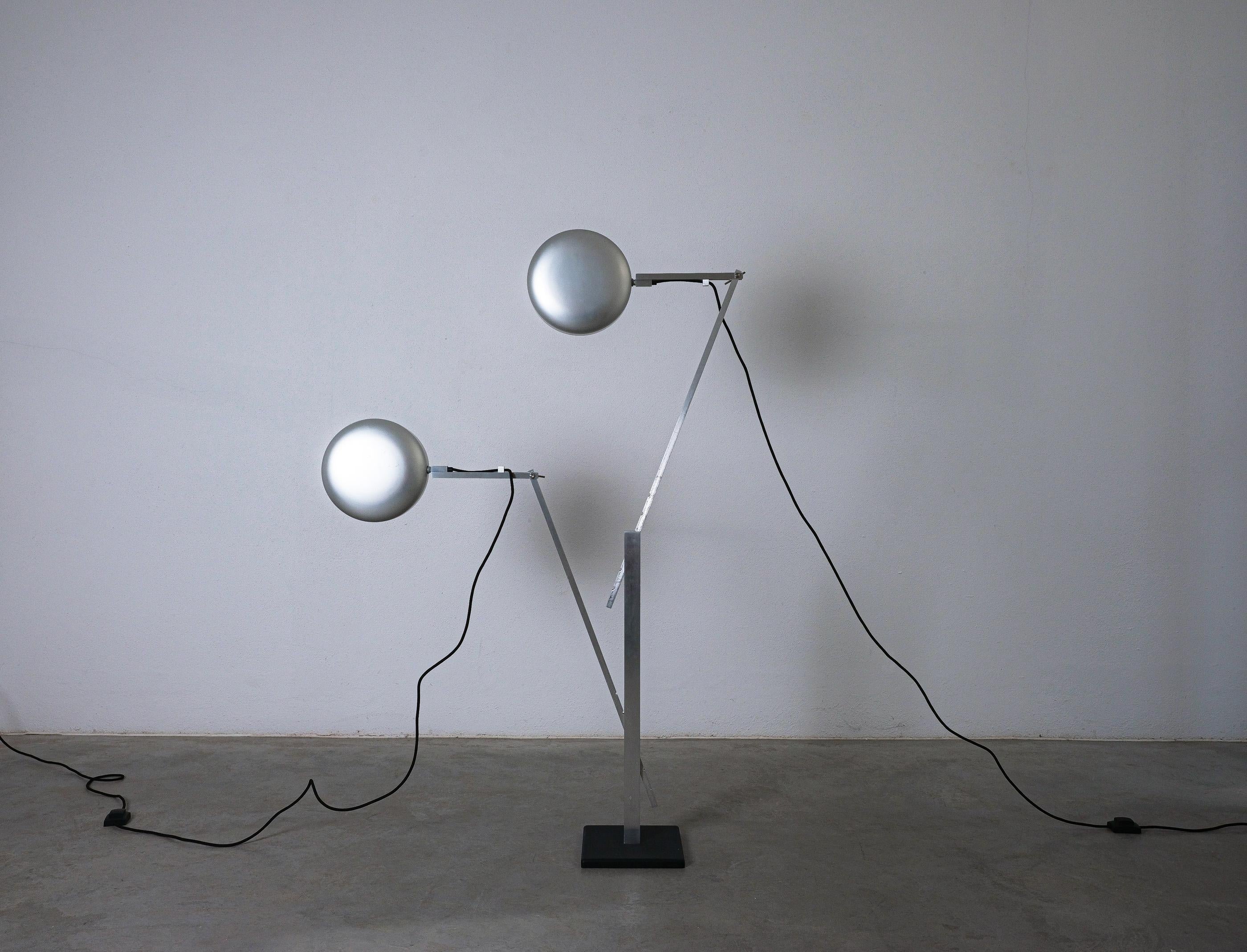 Schliephacke Double Feature Floor Lamp Aluminium for Mewa, circa 1955 en vente 11