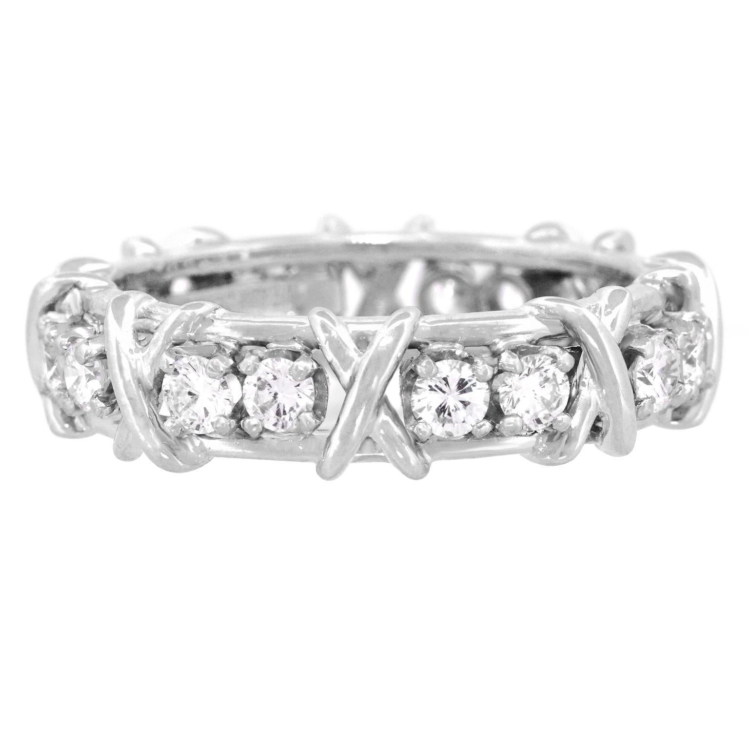 Round Cut Schlumberger 16 Stone Diamond Ring