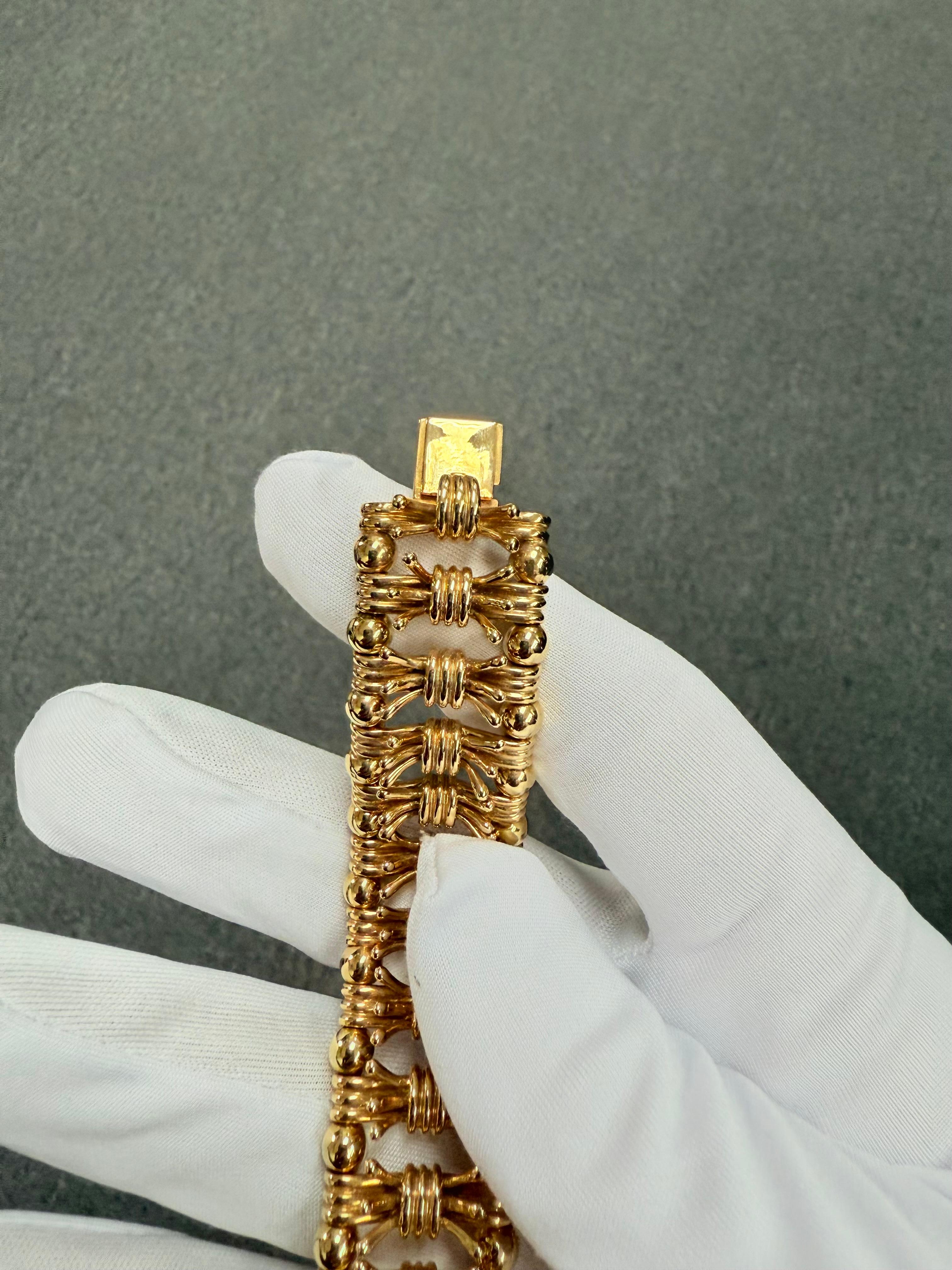 Schlumberger Bracelet large en or jaune 18k en vente 6