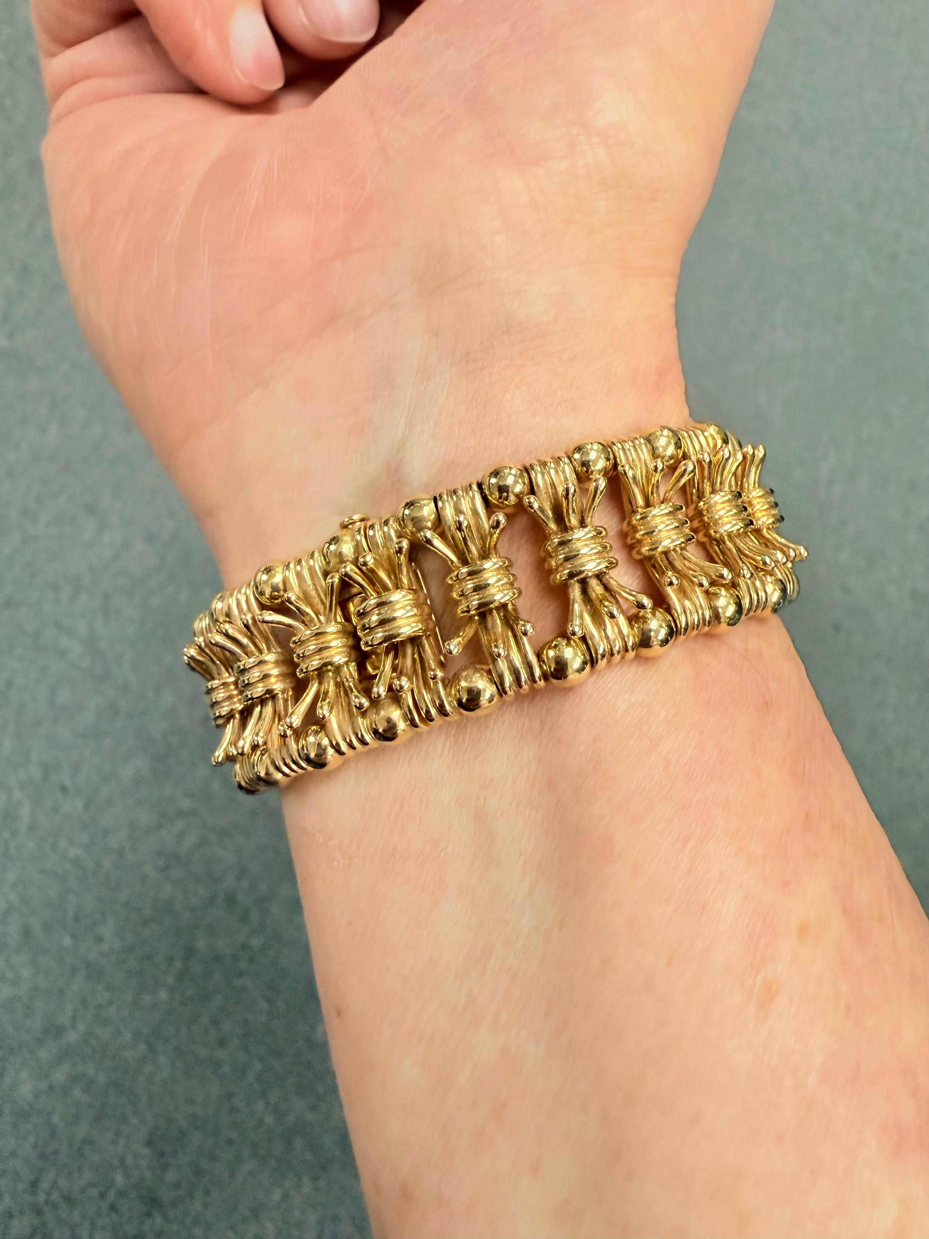 Schlumberger Bracelet large en or jaune 18k Bon état - En vente à Los Angeles, CA