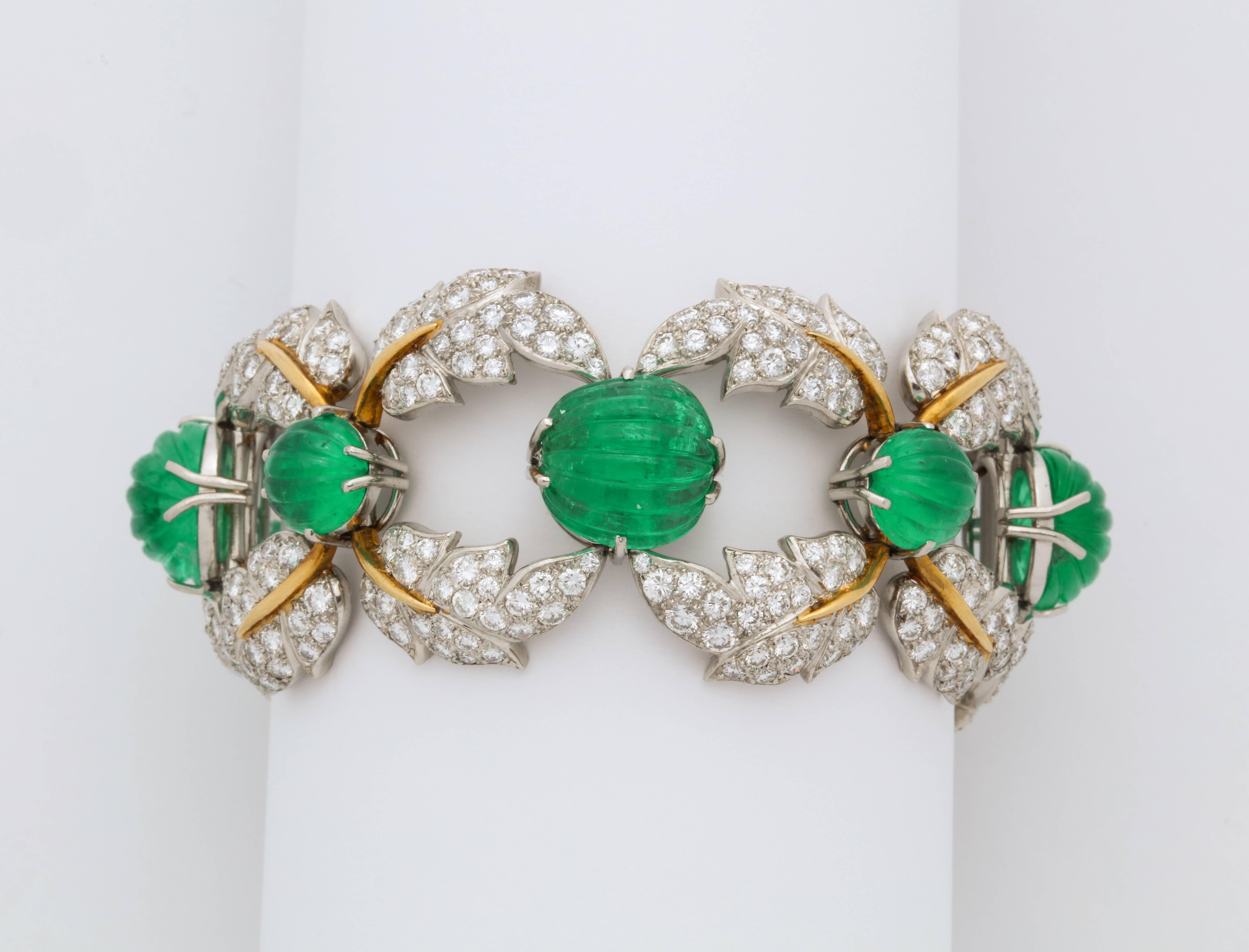 Round Cut Jean Schlumberger for Tiffany & Co. Carved Emerald Diamond Gold Set