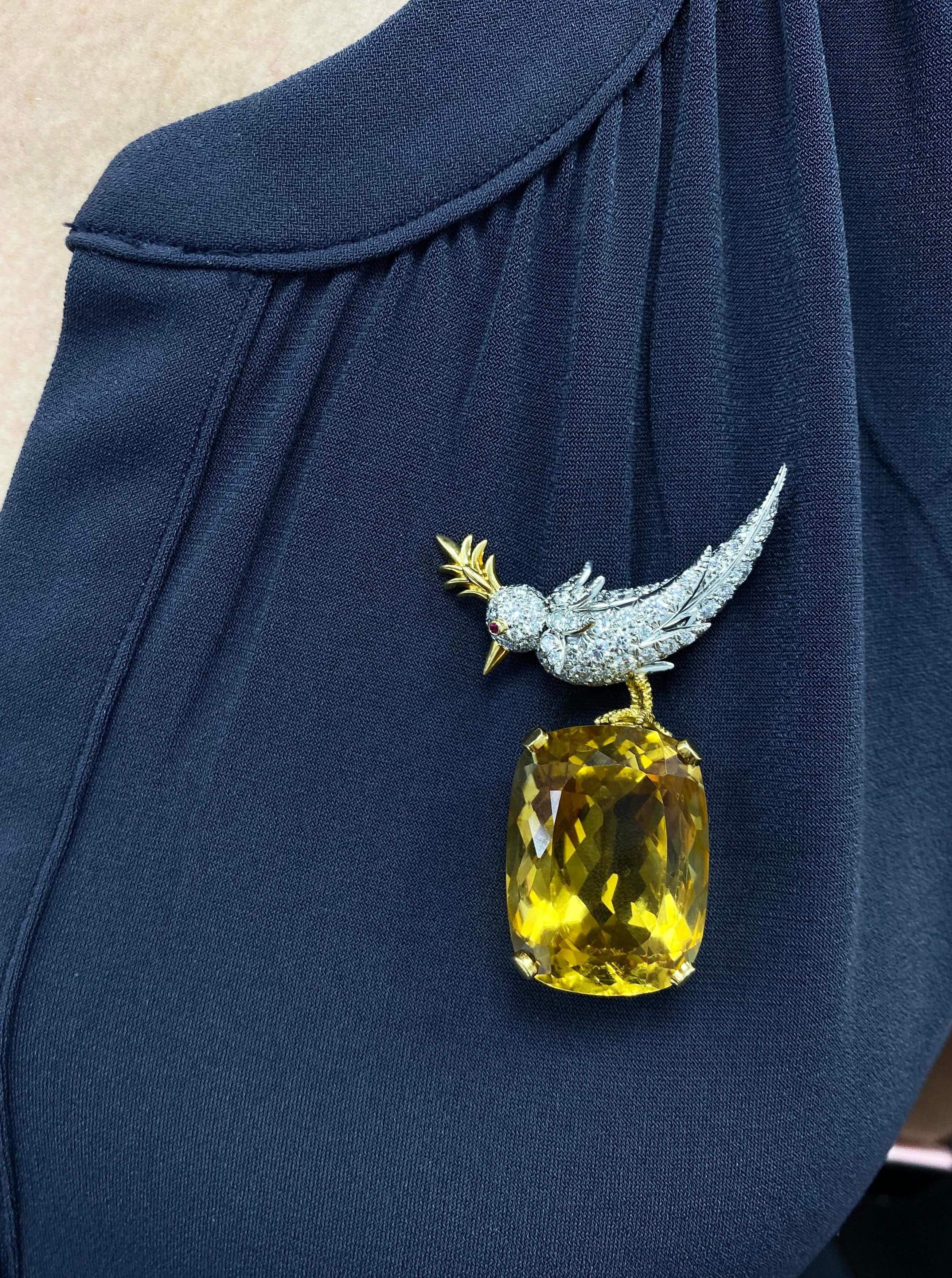 Tiffany Schlumberger 'Bird on a Rock' Brooch In Good Condition In New York, NY