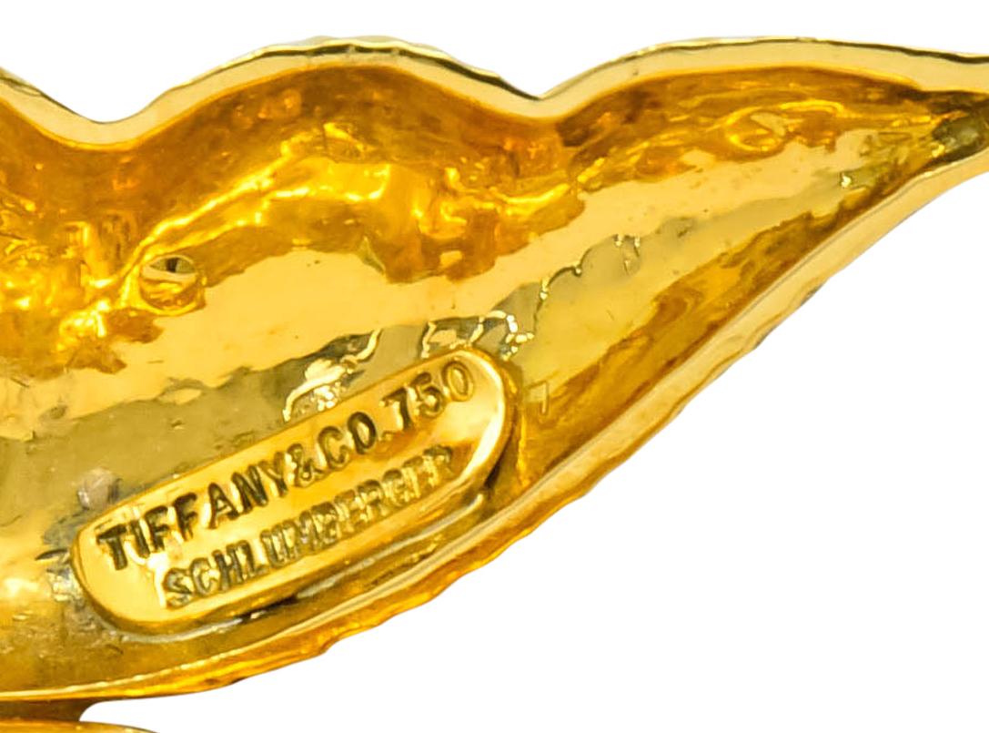 Schlumberger Tiffany & Co. 18 Karat Gold Pea Pod Pill Box, circa 1960 5