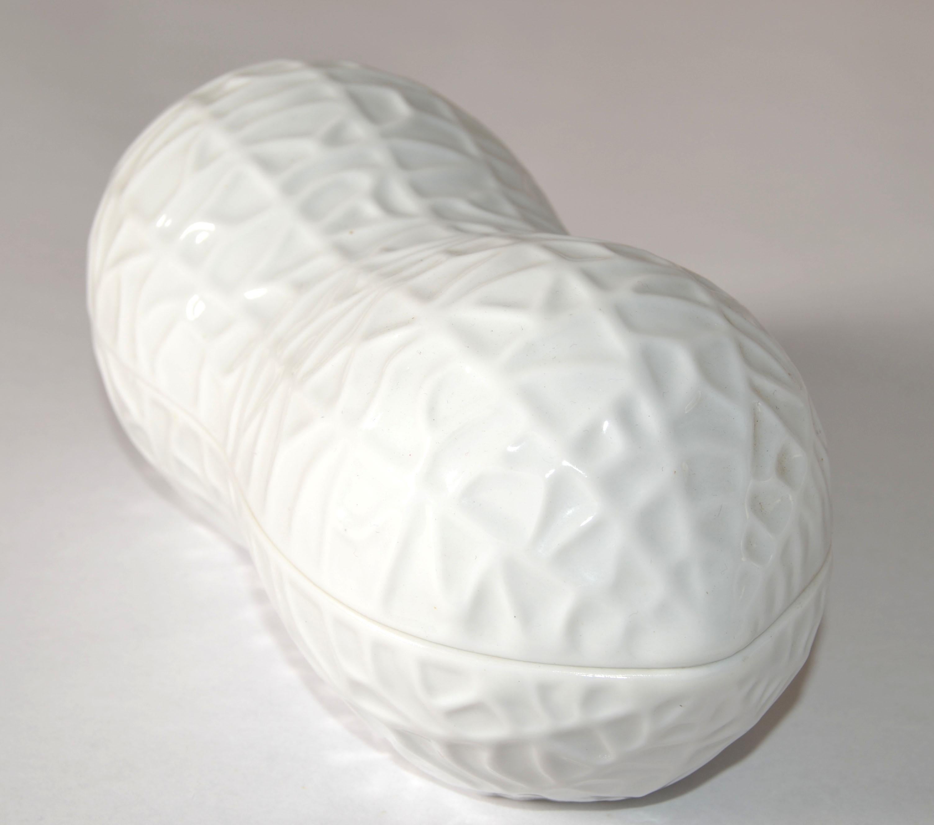 Schmid Design Caja decorativa de cerámica blanca para baratijas de cacahuete, recuerdo, joyero Estadounidense en venta