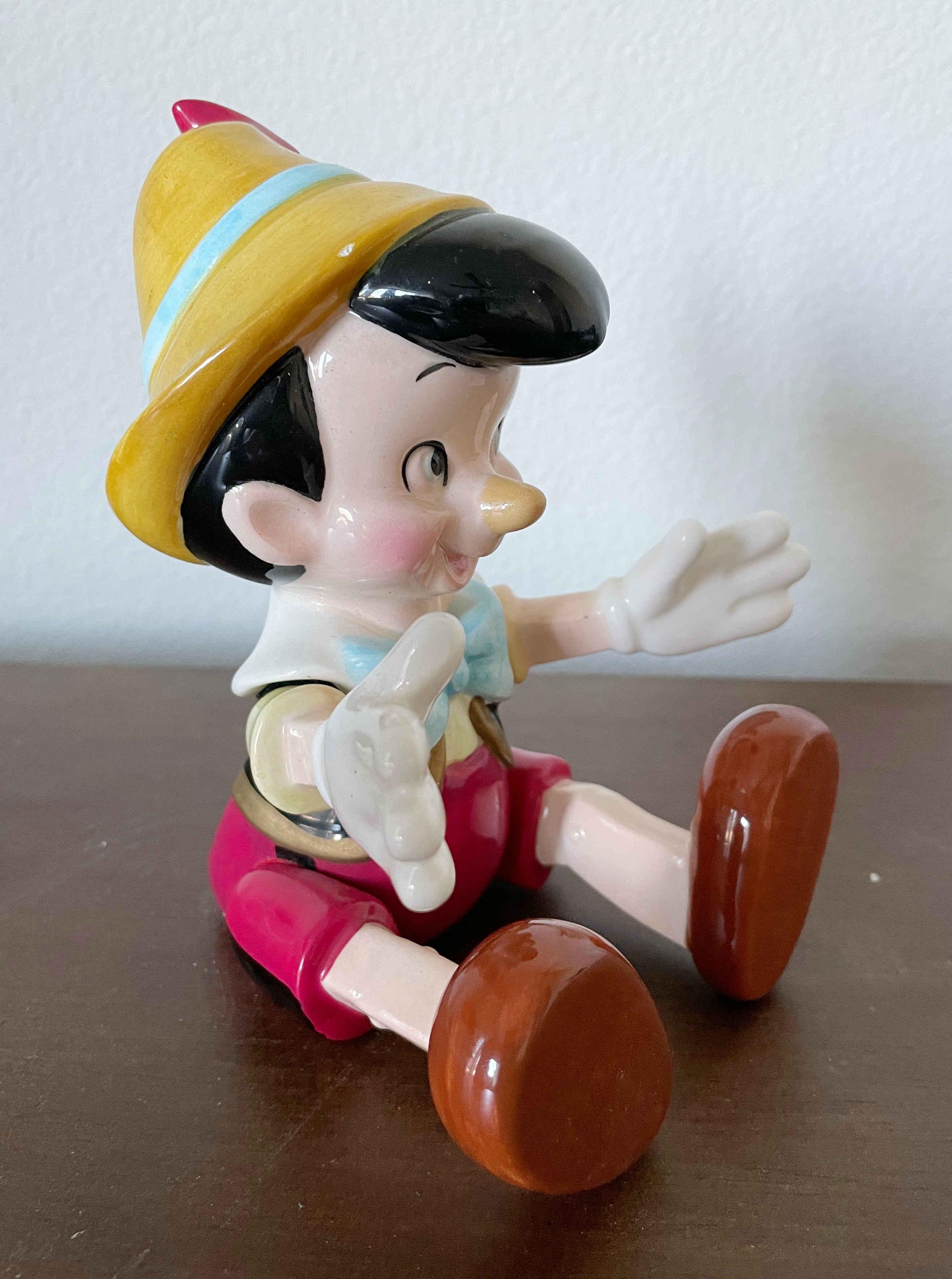 Schmid Walt Disney Pinocchio Musikkasten im Zustand „Gut“ im Angebot in Los Angeles, CA
