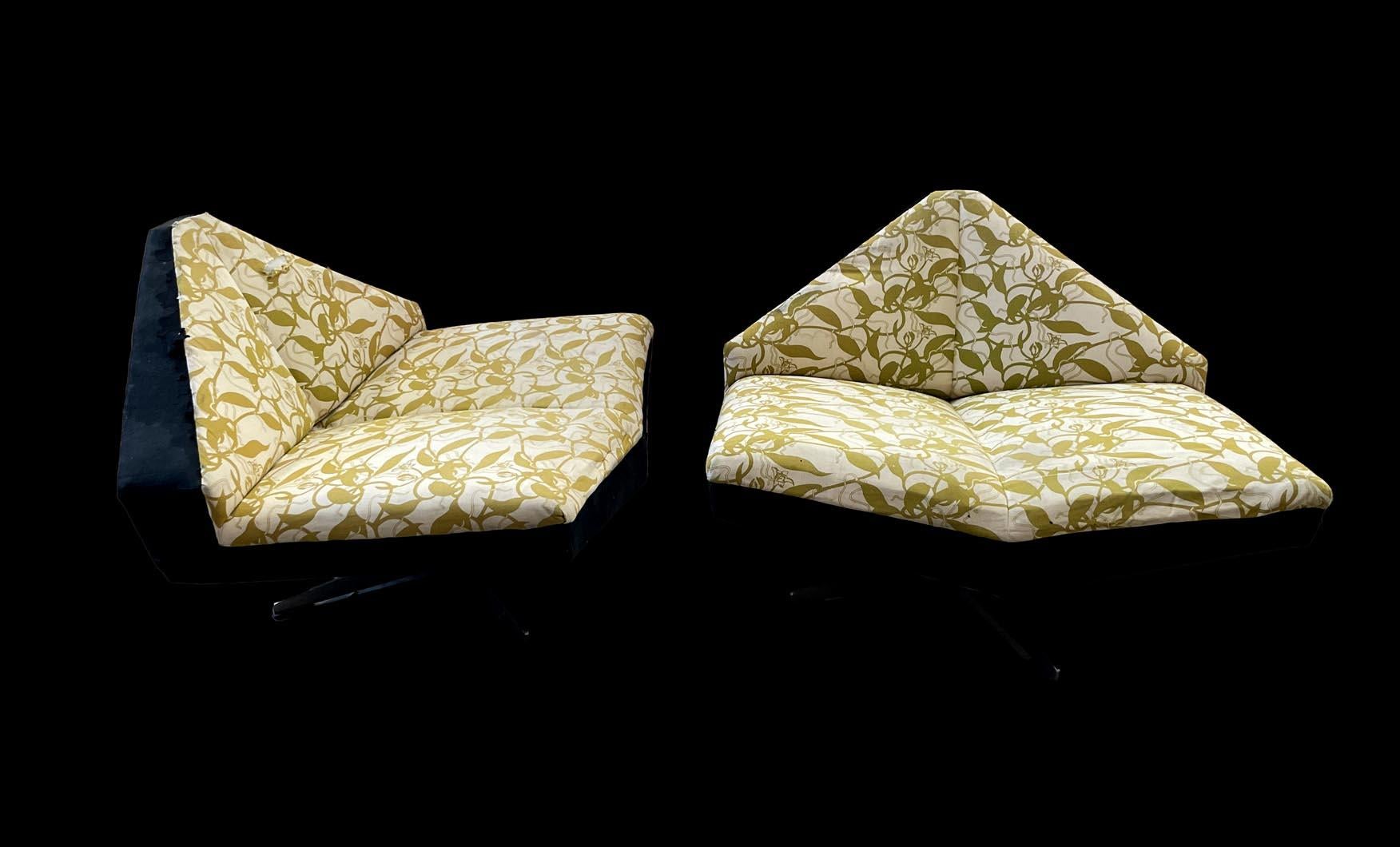 SCHMIEDER – “Brasilia” Seating Set: Sofa and Pair of Armchairs, Sweden, 1960 In Distressed Condition In SAINT-OUEN-SUR-SEINE, FR
