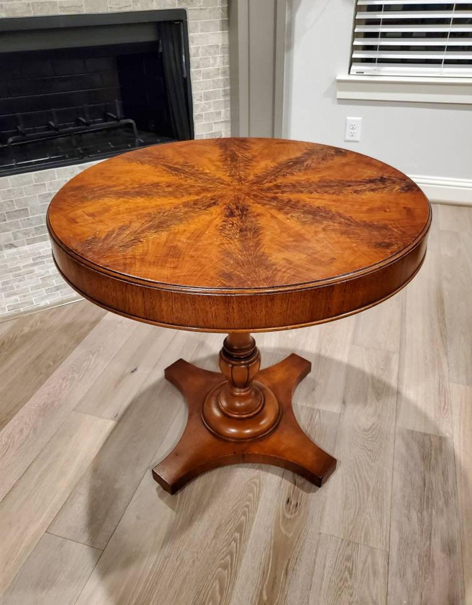 American Schmieg & Kotzian NYC Feathered Flame Mahogany Pedestal Table