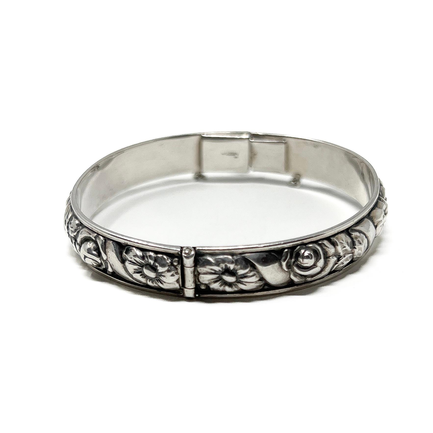 Bracciale floreale d'argento vintage di Schmit and Staub del 1930 in vendita 2