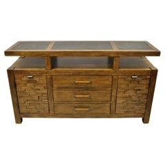 Schnadig Home Collections Aparador de roble River Run Credenza con tapa de granito