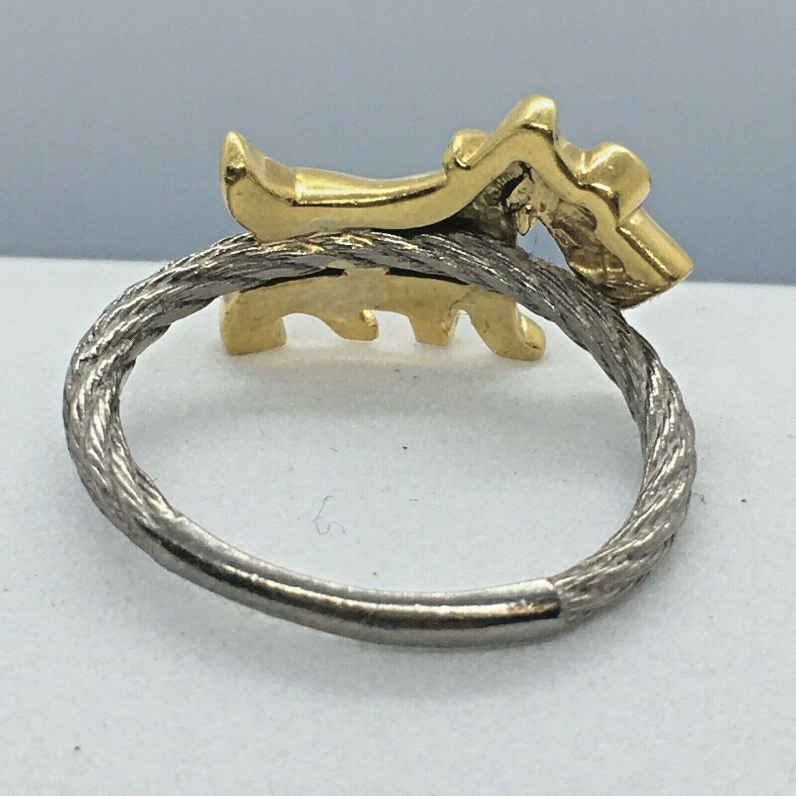Modernist Schnauzer White Yellow 18k Gold Handmade Diamond Ring 4.4 Gram Size 6.5 For Sale