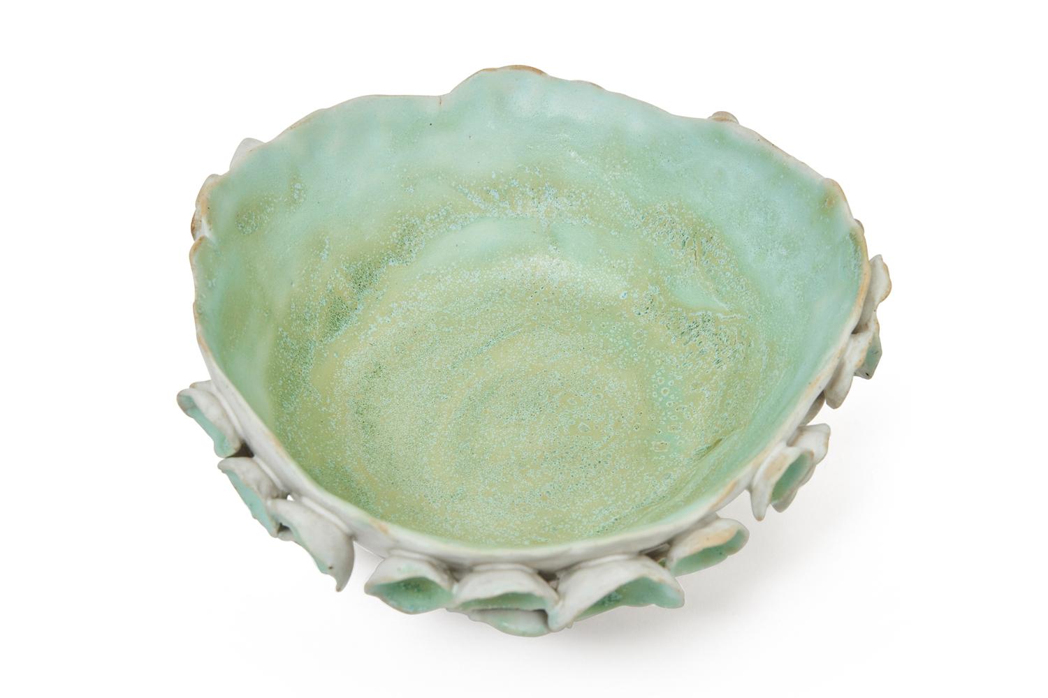 Schneeballen Bowl in Glazed Ceramic by Trish DeMasi In New Condition In Philadelphia, PA