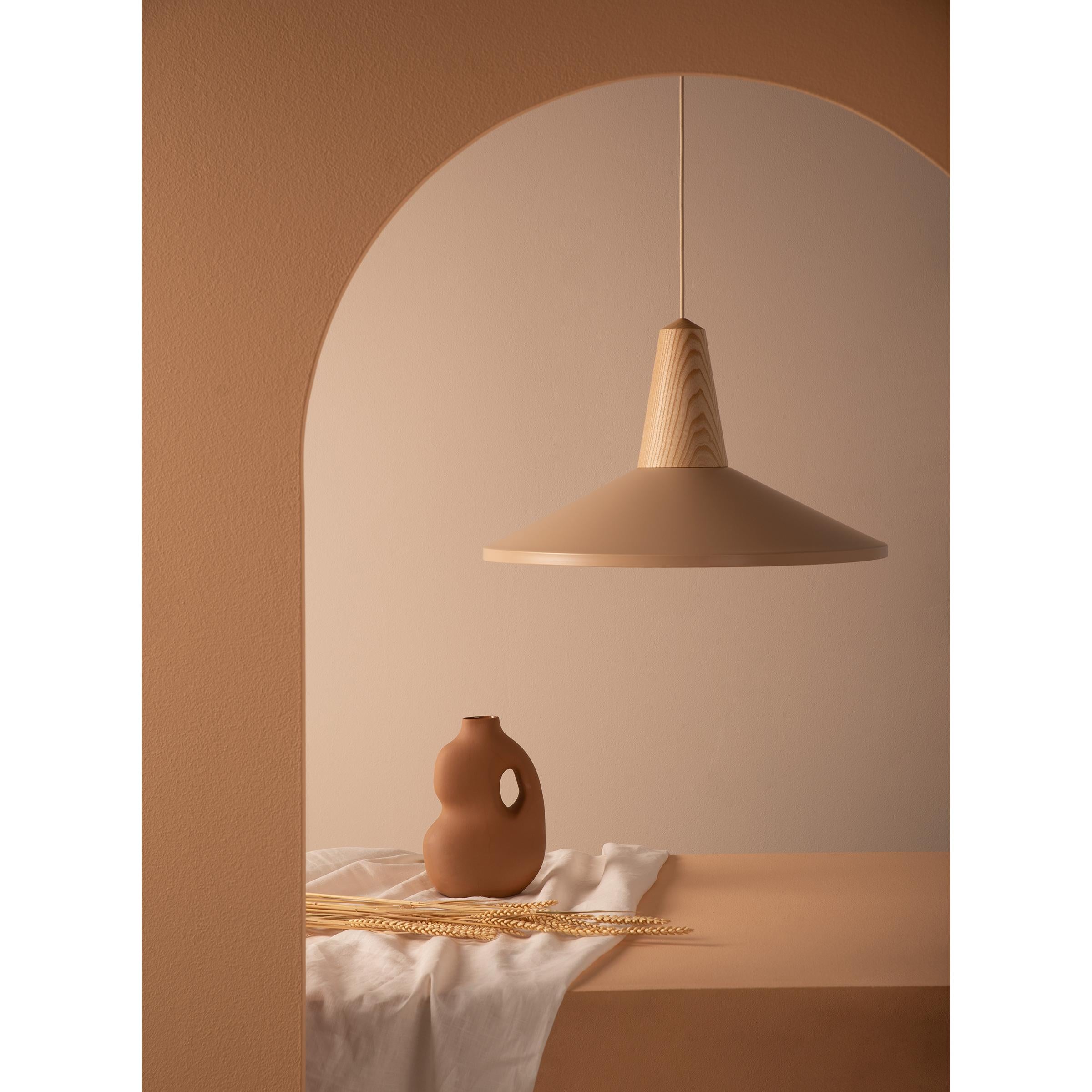 German Schneid Studio Eikon Shell Wheat, Ash, Pendant Lamp For Sale