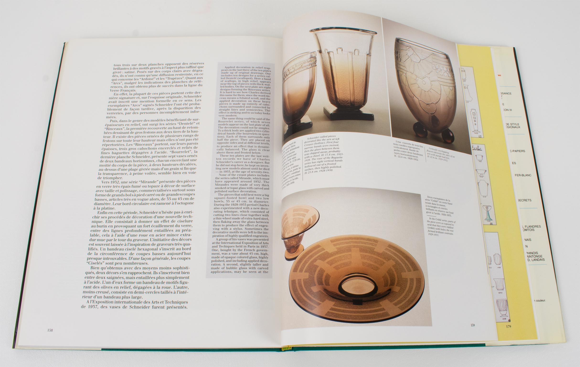Schneider Glass, Libro francese-inglese di Edith Mannoni, 1992 in vendita 2