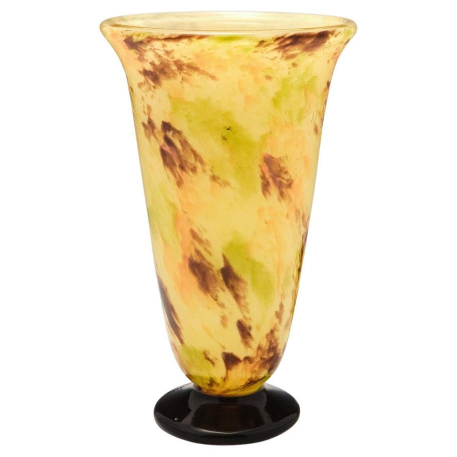 Schneider, Le Verre Francais Cameo Glass Vase 1928