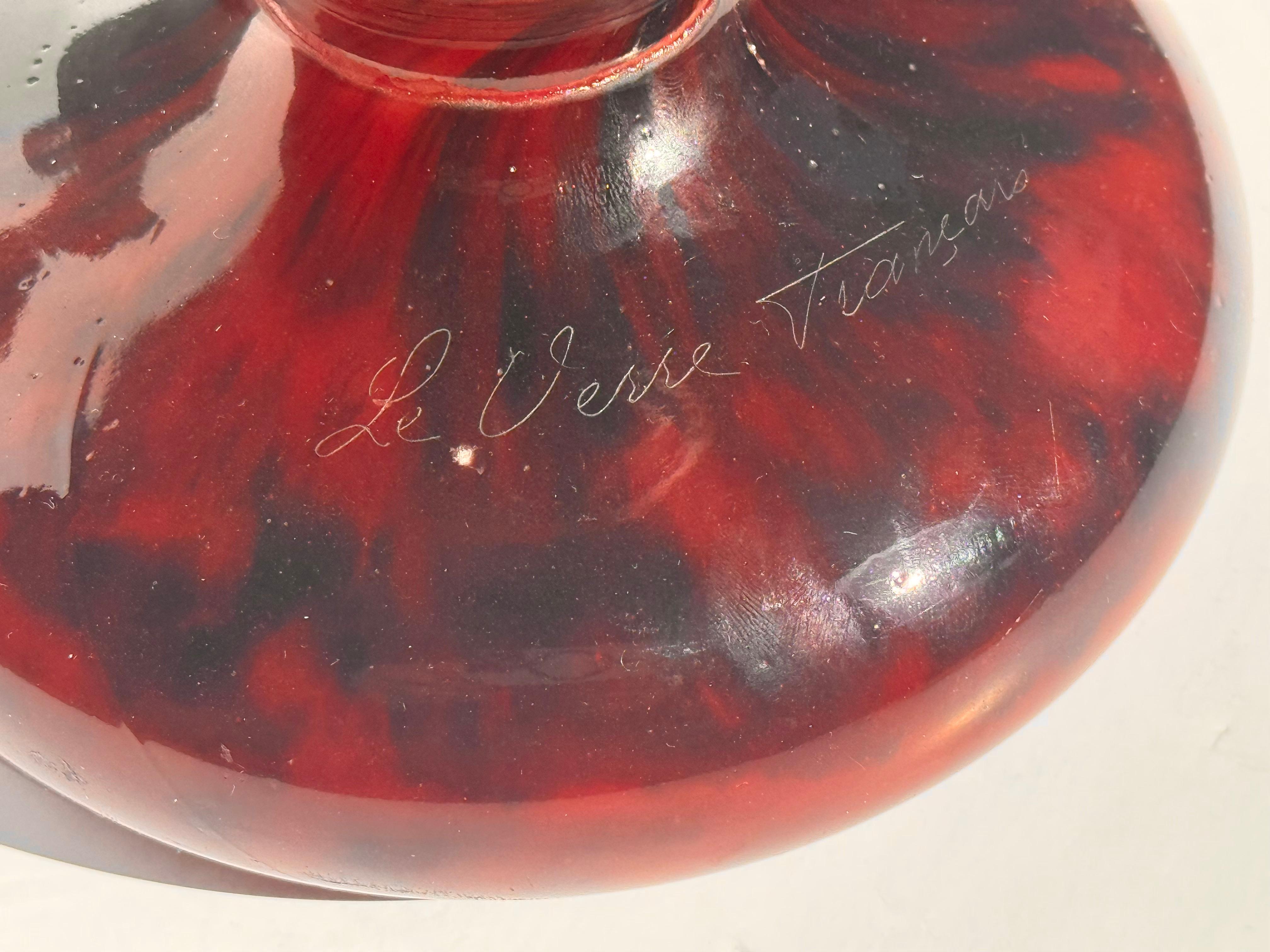 Schneider Le Verre Francaise Carved Handled Art Deco Vase In Excellent Condition For Sale In Dallas, TX