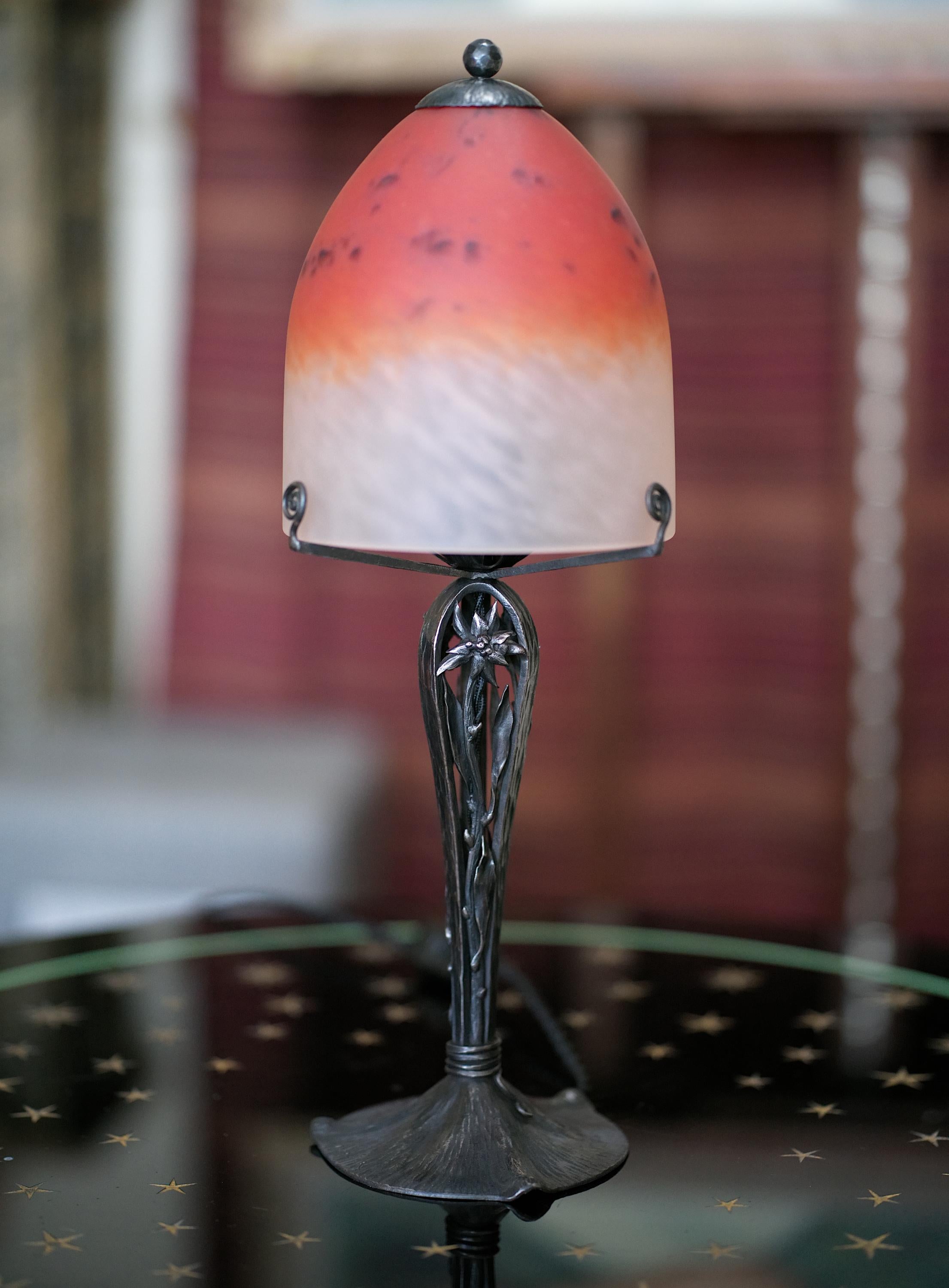 SCHNEIDER & VOUTIER French Art Deco Table Lamp, 1924-1928 In Excellent Condition For Sale In Saint-Amans-des-Cots, FR