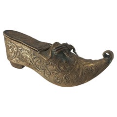 Tabatière en forme de chaussure France 19ème siècle
