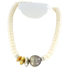 SCHOEFFEL pearl bead necklace with Tahiti pearl 18k gold