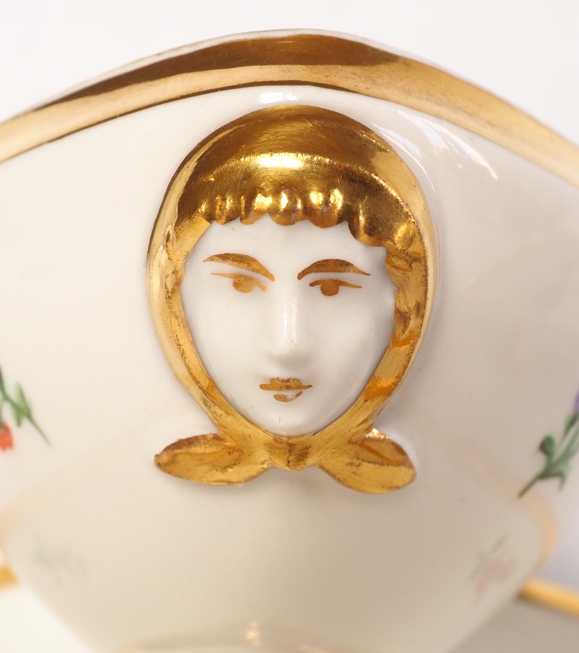 Boîte à sauce en porcelaine Empire Paris 19ème siècle - signé Schoelcher 4