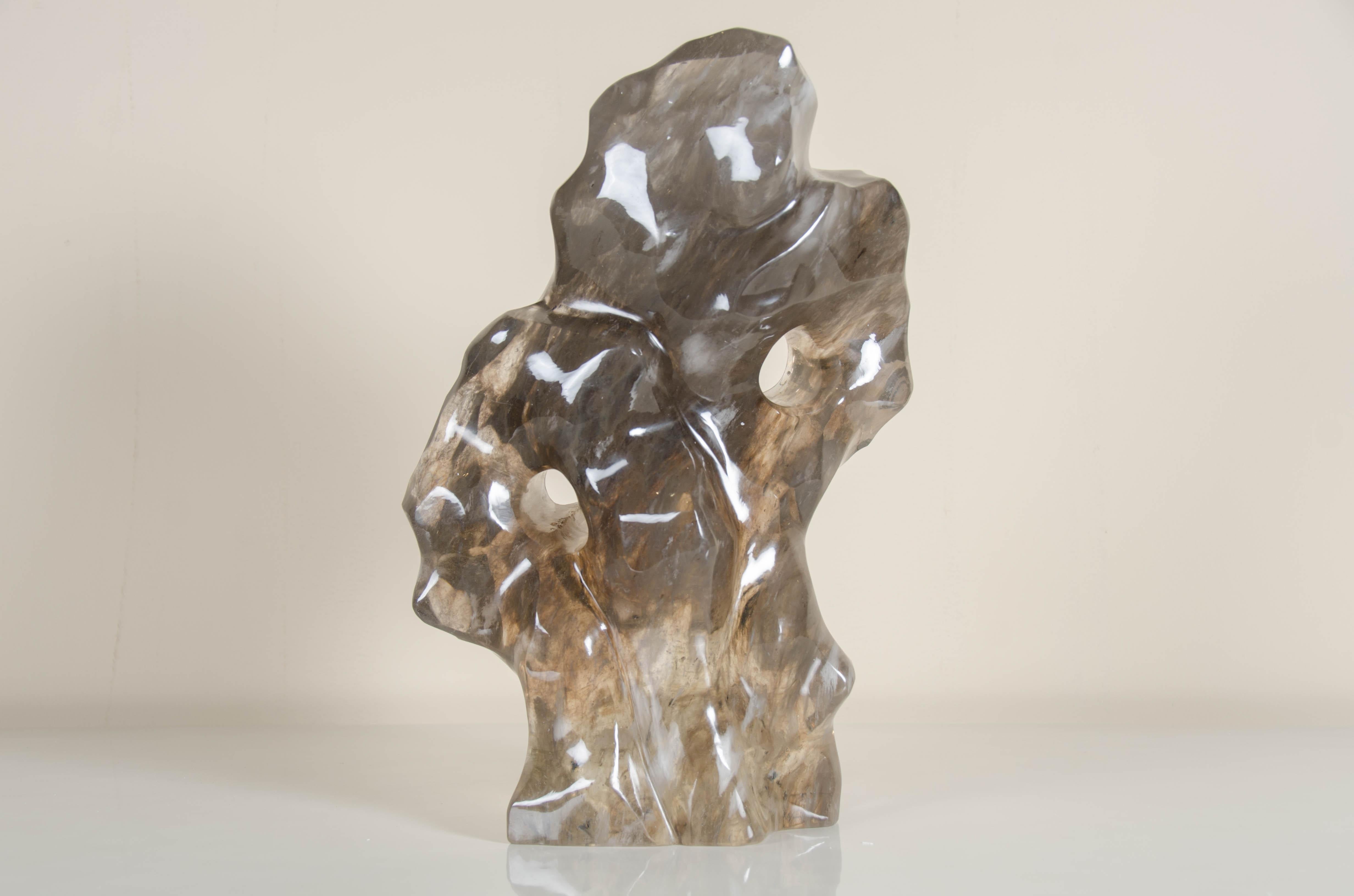 Scholar Rock, Crystal Smoke de Robert Kuo, sculpté à la main, édition limitée en vente 8