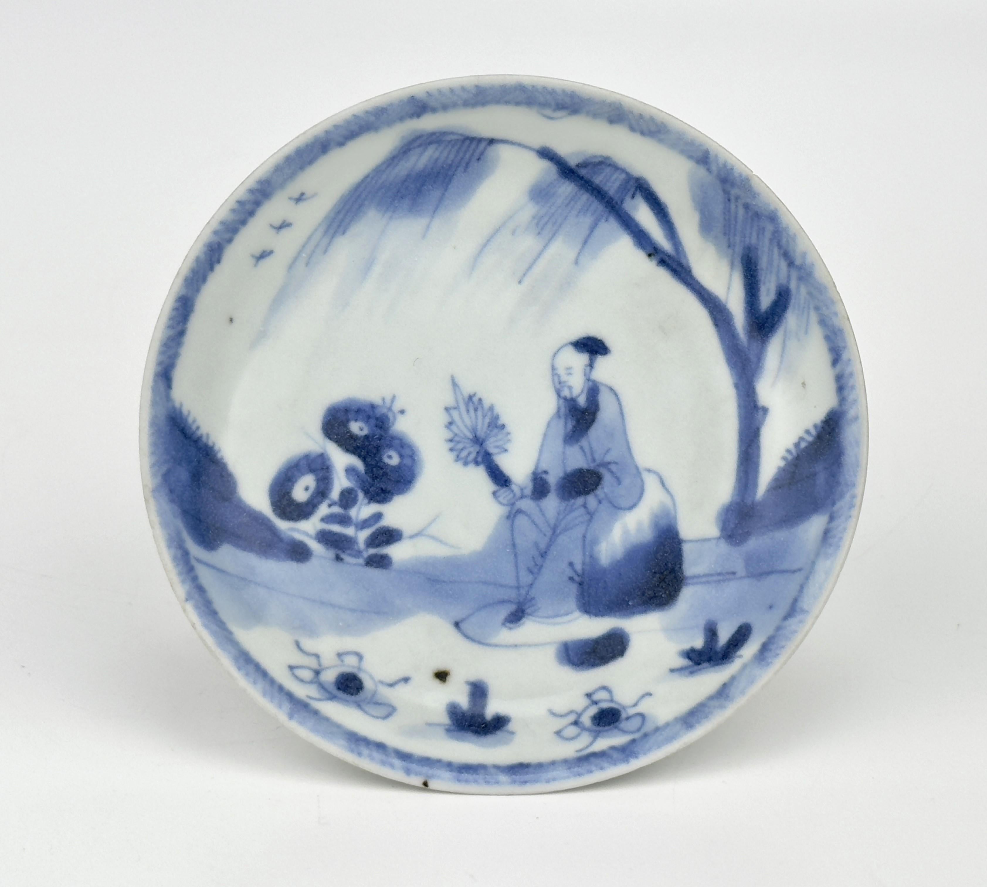 Soucoupe savante en bleu et blanc C 1725, Dynastie Qing, règne de Yongzheng en vente 1