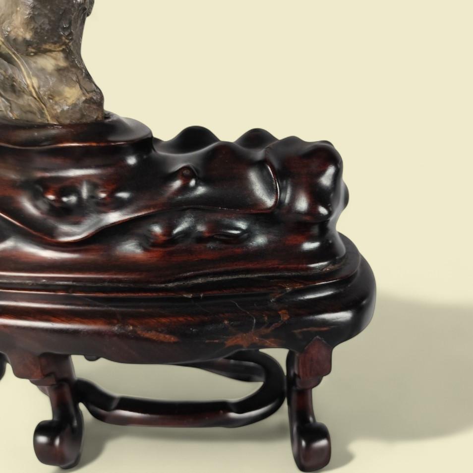 Scholar's Stone / “Scholar's Rock” Lingbi (灵璧石), China, Qing Dynasty (Chinesisch) im Angebot