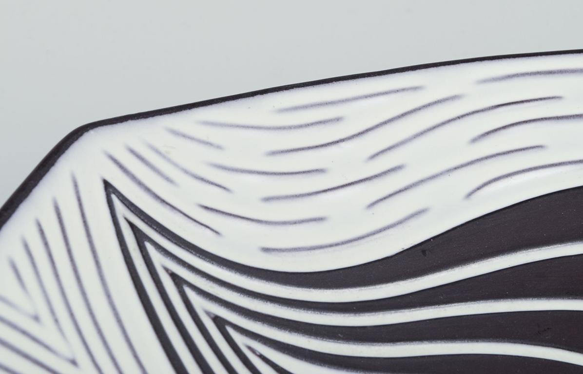 Danish Schollert, Denmark. Large ceramic bowl in modernist style. For Sale
