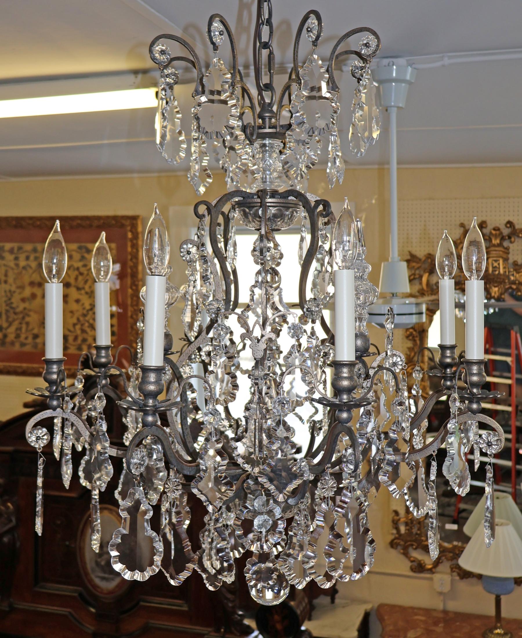 Schonbek 3571 Lampadario rinascimentale in stile Luigi XVI a 9 luci in cristallo d'argento in vendita 2