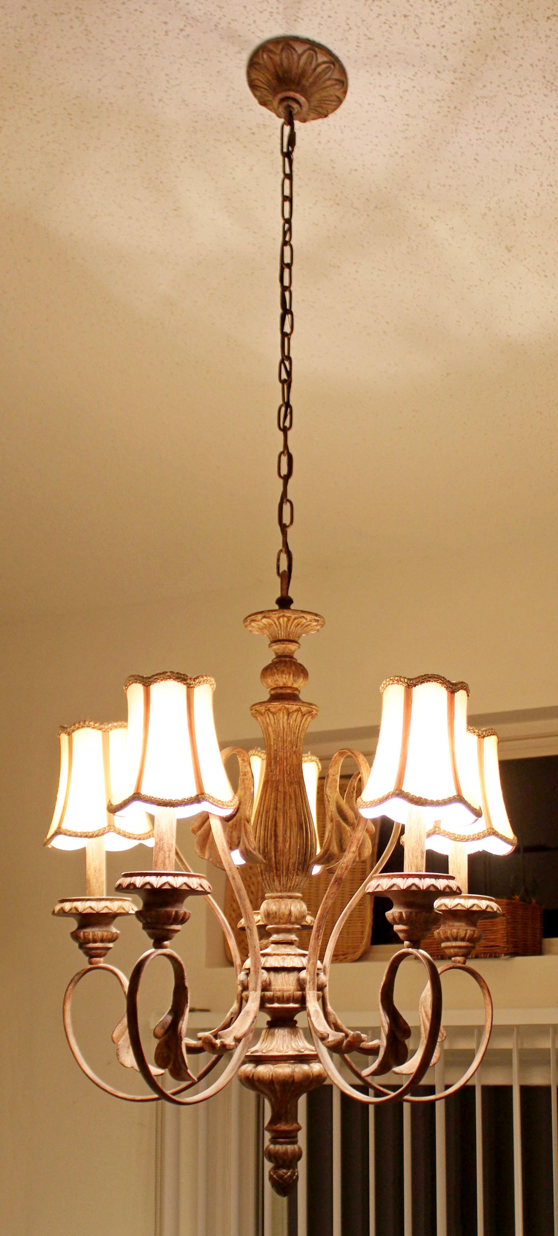 Schonbek Contemporary 5-Arm Light Fixture Chandelier In Good Condition For Sale In Keego Harbor, MI