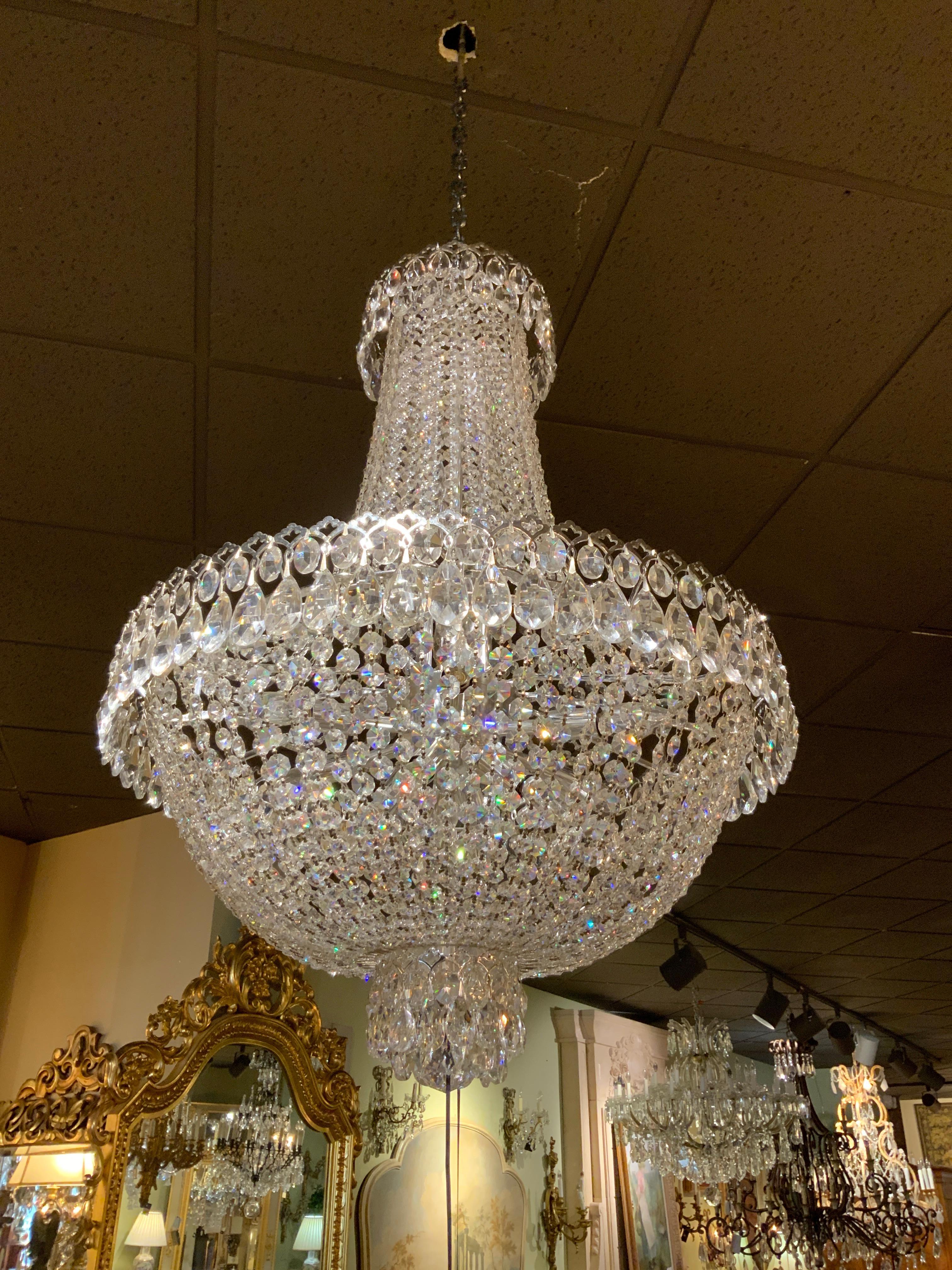 Schonbek Crystal Chandelier with Fourteen Lights In Good Condition For Sale In Houston, TX