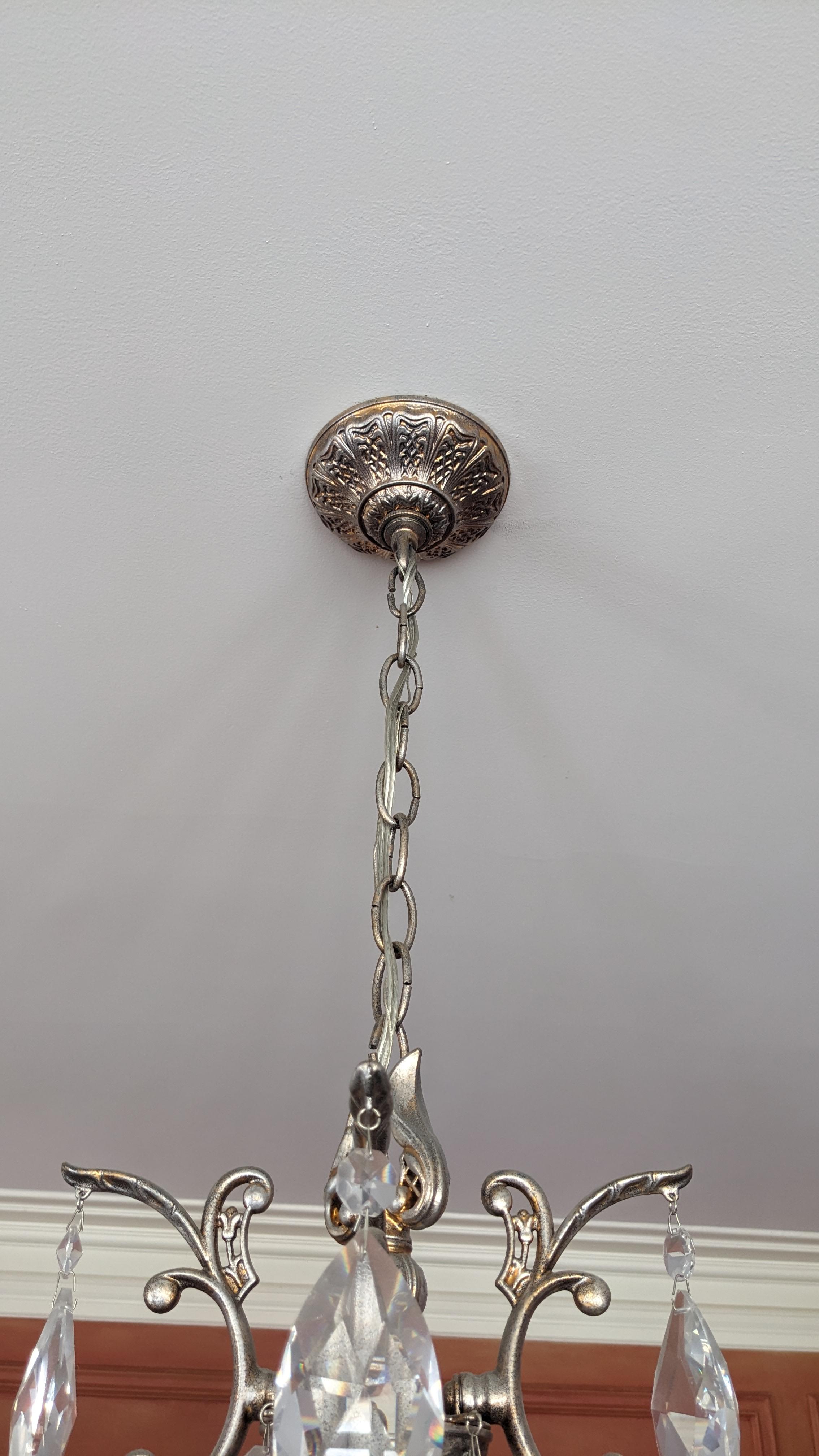 Schonbek Milano 12 luci lampadario da soffitto in argento antico Heritage 32 in vendita 2