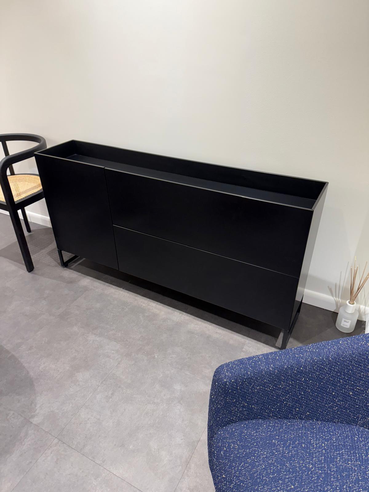 XXIe siècle et contemporain Schonbuch Hesperide Black Lowboard by Carsten Gollnick en stock