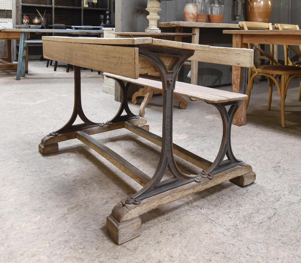 School bench and table with cast iron frame 19th Century In Fair Condition For Sale In Udenhout, NL