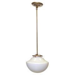 School House 9 in. Lampe à suspension globe en laiton, Qté disponible