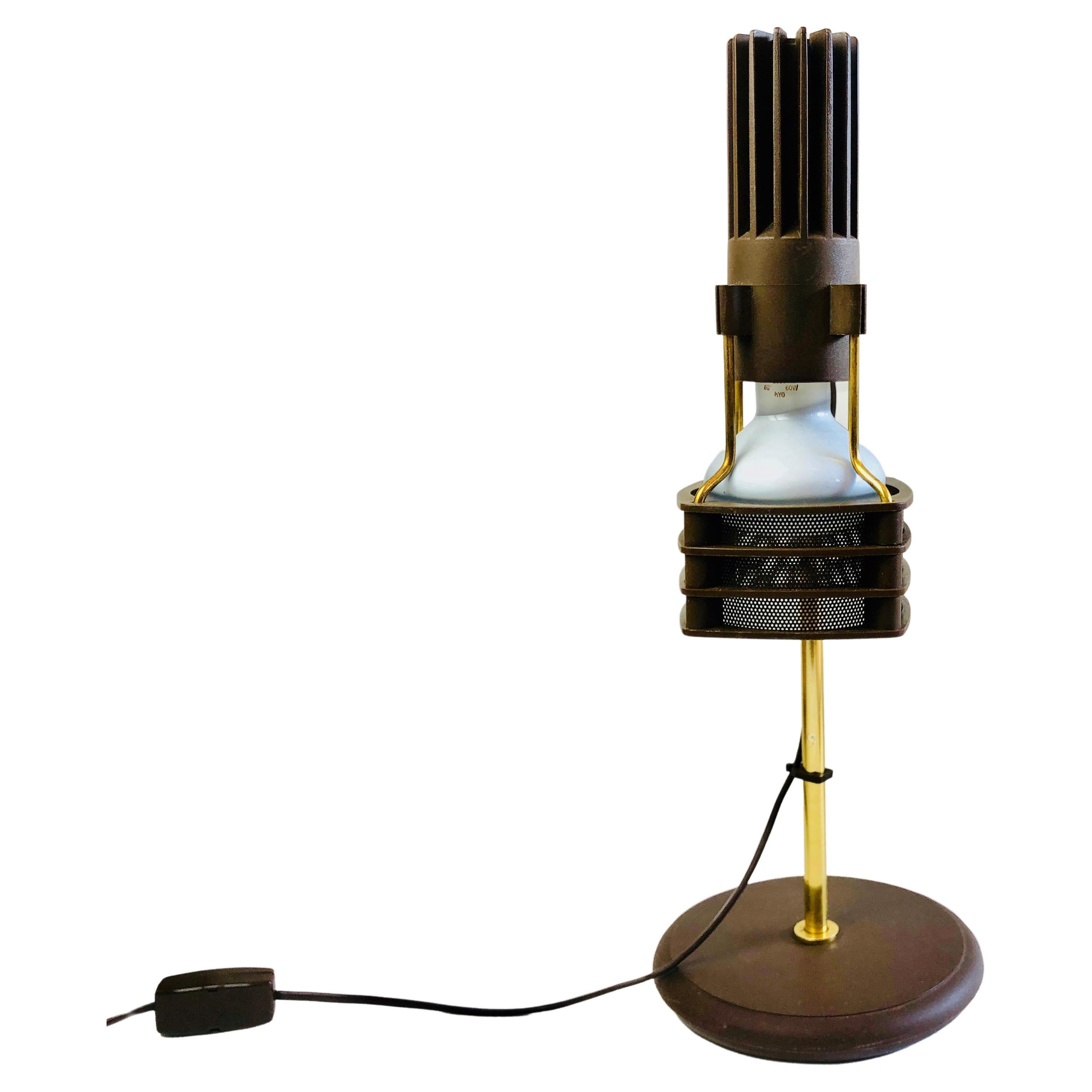 Spanish Schreibtischlampe Von Fase, Spanien. Original 70er Lampe, Braun & Gold For Sale