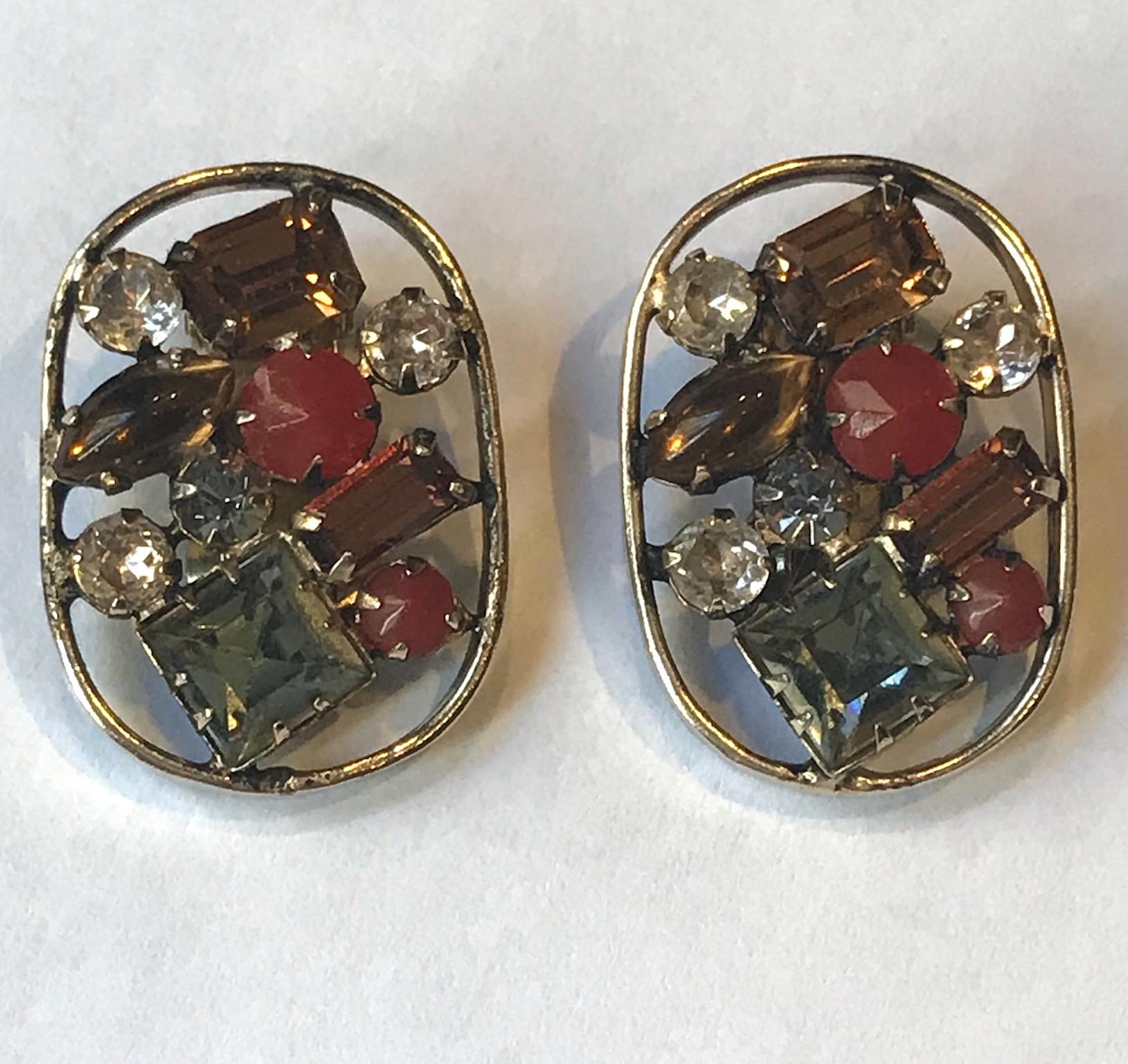 Schreiner 1950s Antique Gold and Rhinestone Earrings In Good Condition In New York, NY