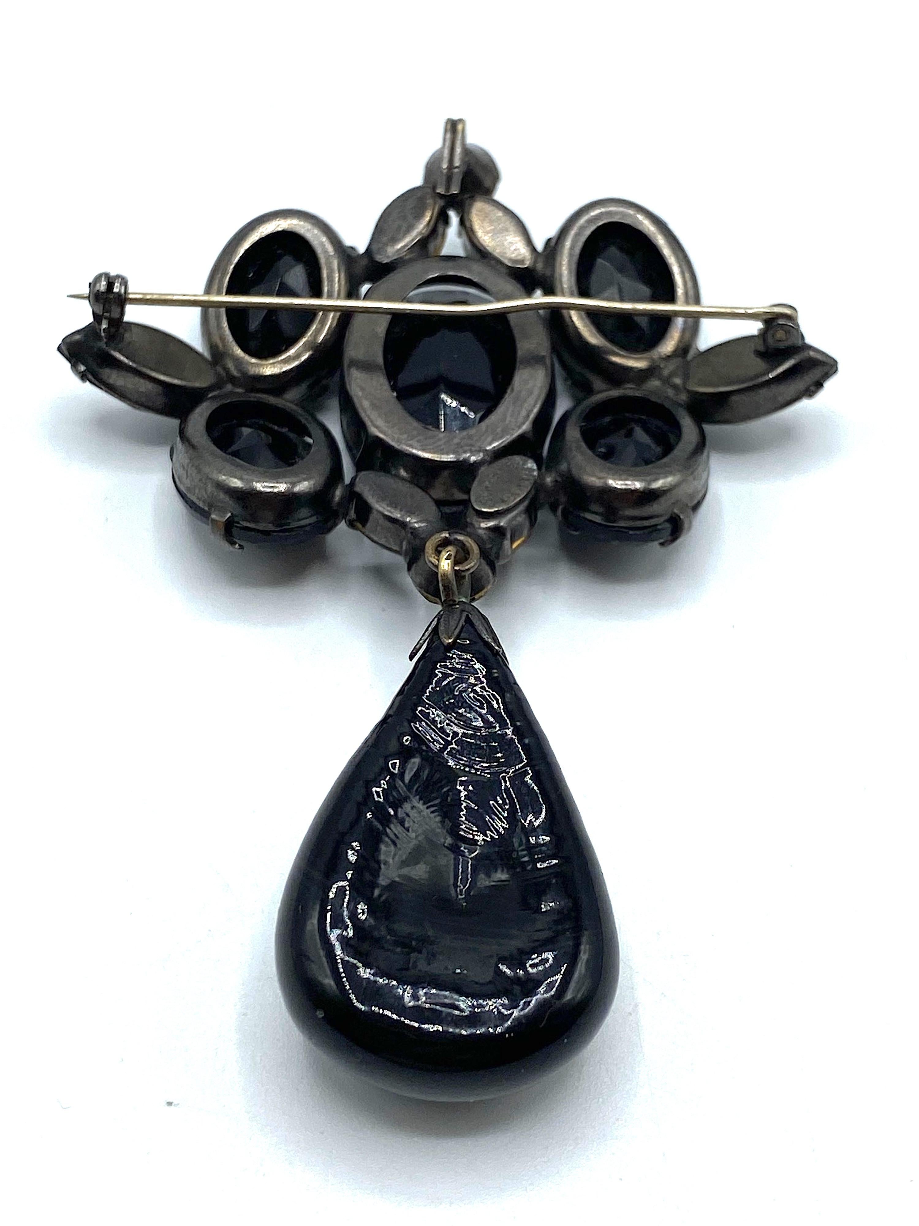 Schreiner New York 1950s Black Crystal & Glass Pendant Brooch 4