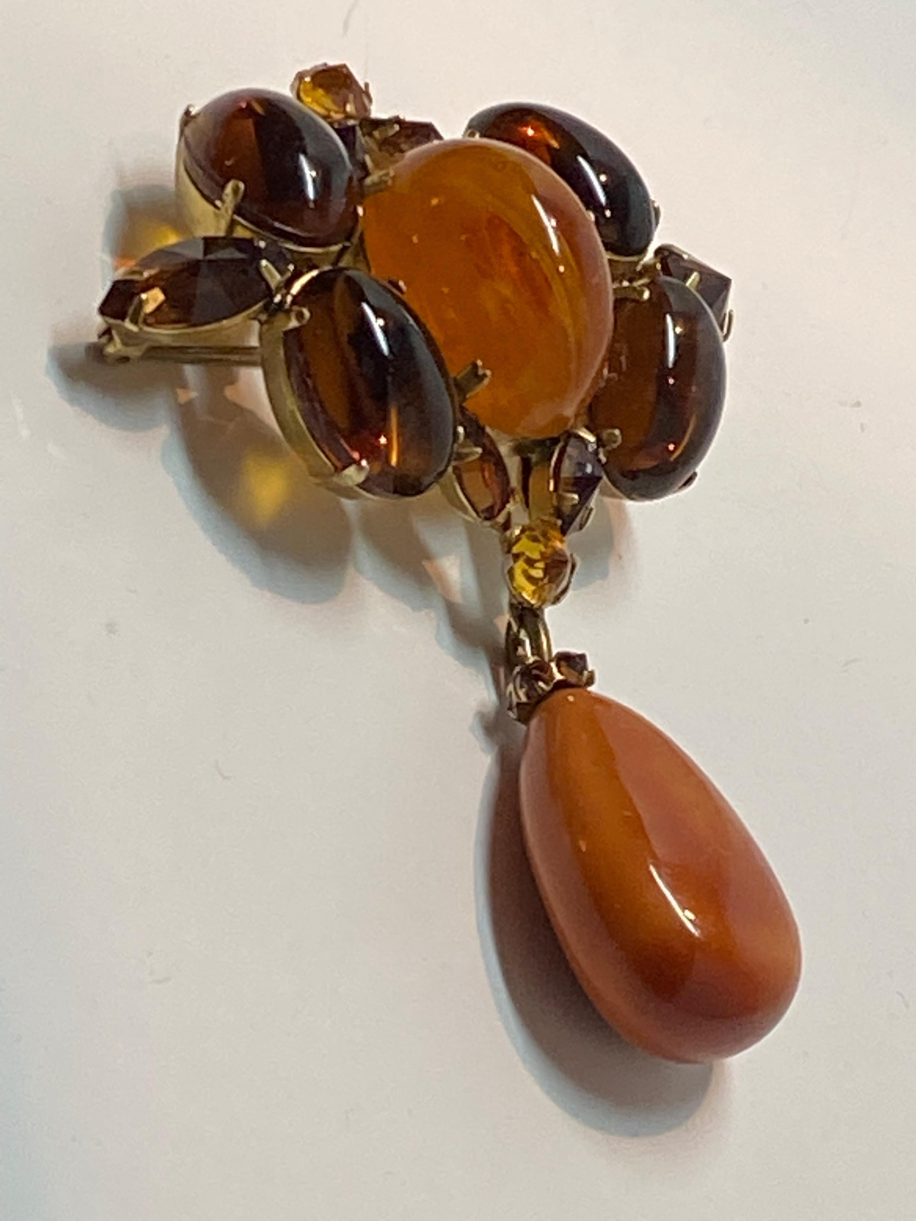 Schreiner of New York (Signed) 1950s Amber & Caramel Cabochon Pendant Pin 1