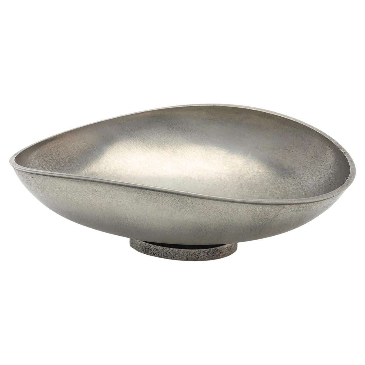 Cuenco moderno de peltre cepillado de Schreuder & Olsson, Suecia, 1963