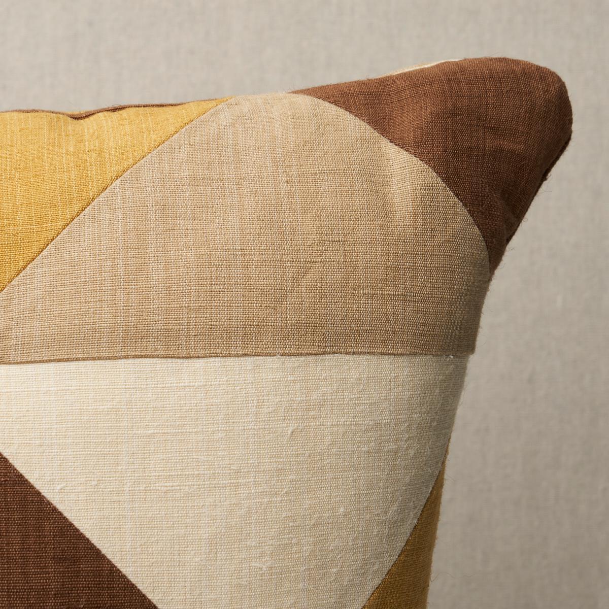 This pillow features Erindale with a knife edge finish. The perfect marriage of modern and rustic, Erindale in spice is a striking patchwork made of hand-dyed cotton-jute. Pillow includes a feather/down fill insert and hidden zipper closure. *If out